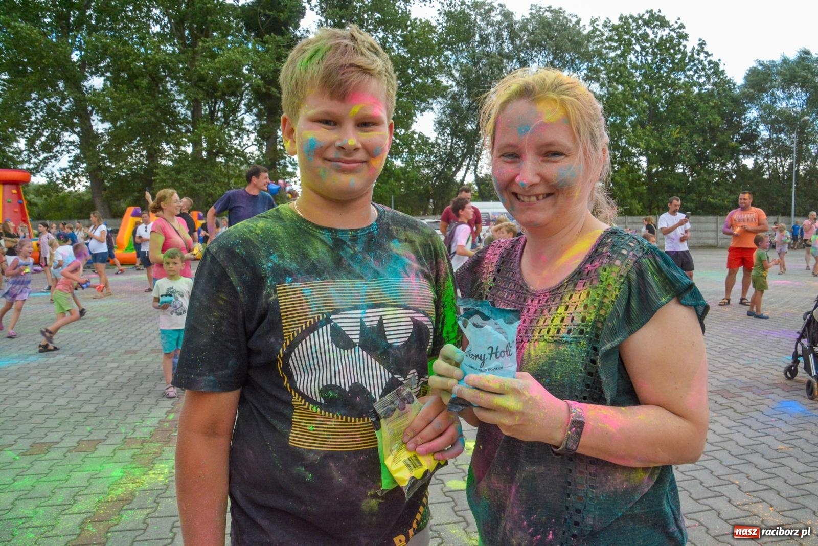 Zdjęcie w galerii na portalu naszraciborz.pl: Pietrowice Wielkie w strugach deszczu i kolorów [FOTO i WIDEO] wiadomości z regionu