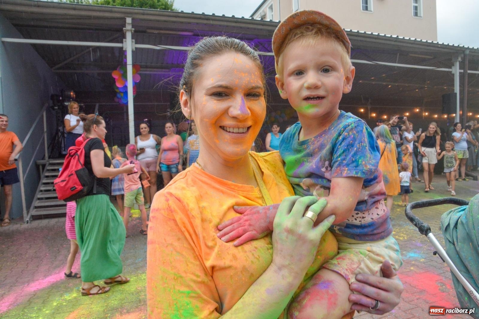 Zdjęcie w galerii na portalu naszraciborz.pl: Pietrowice Wielkie w strugach deszczu i kolorów [FOTO i WIDEO] wiadomości z regionu