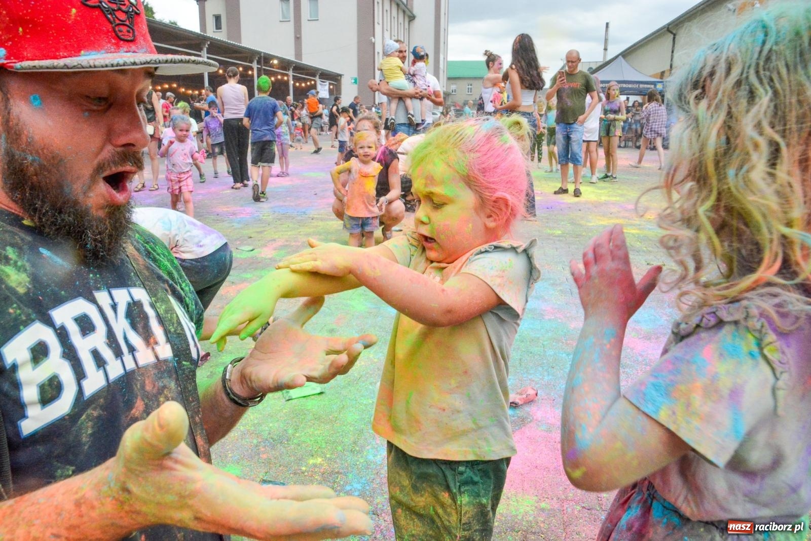 Zdjęcie w galerii na portalu naszraciborz.pl: Pietrowice Wielkie w strugach deszczu i kolorów [FOTO i WIDEO] wiadomości z regionu