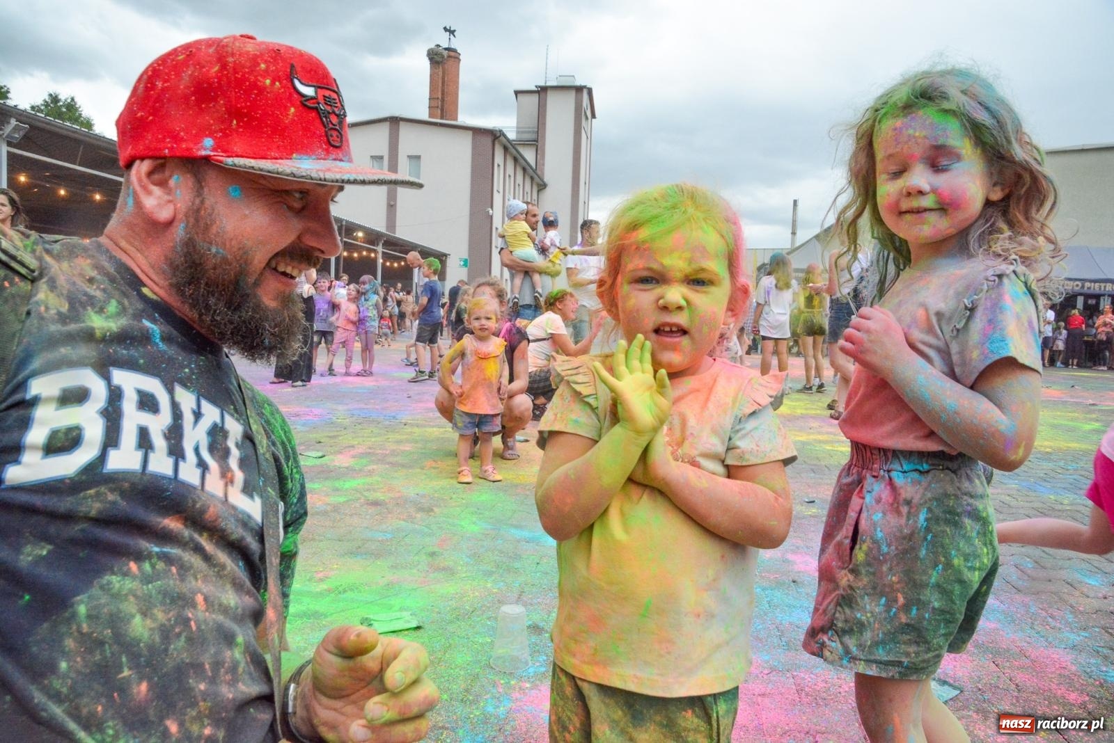 Zdjęcie w galerii na portalu naszraciborz.pl: Pietrowice Wielkie w strugach deszczu i kolorów [FOTO i WIDEO] wiadomości z regionu