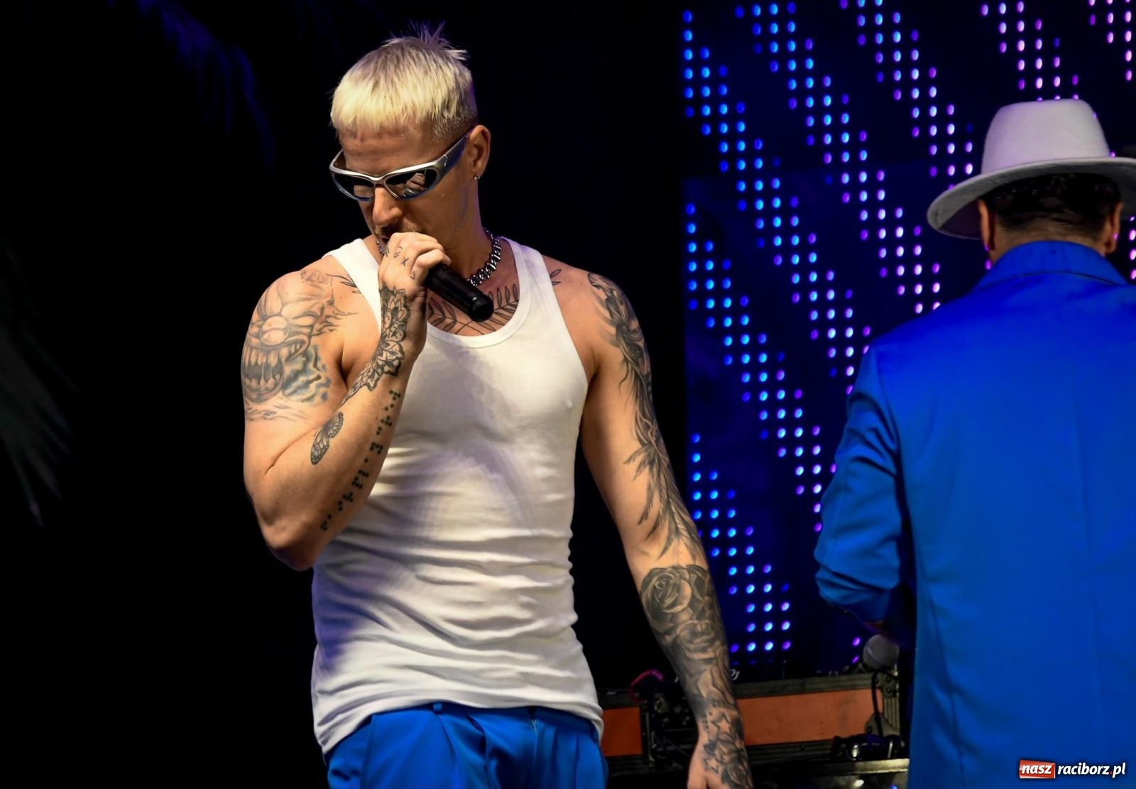 Zdjęcie w galerii na portalu naszraciborz.pl: Boys na półmetek wakacji w Szymocicach wiadomości z regionu