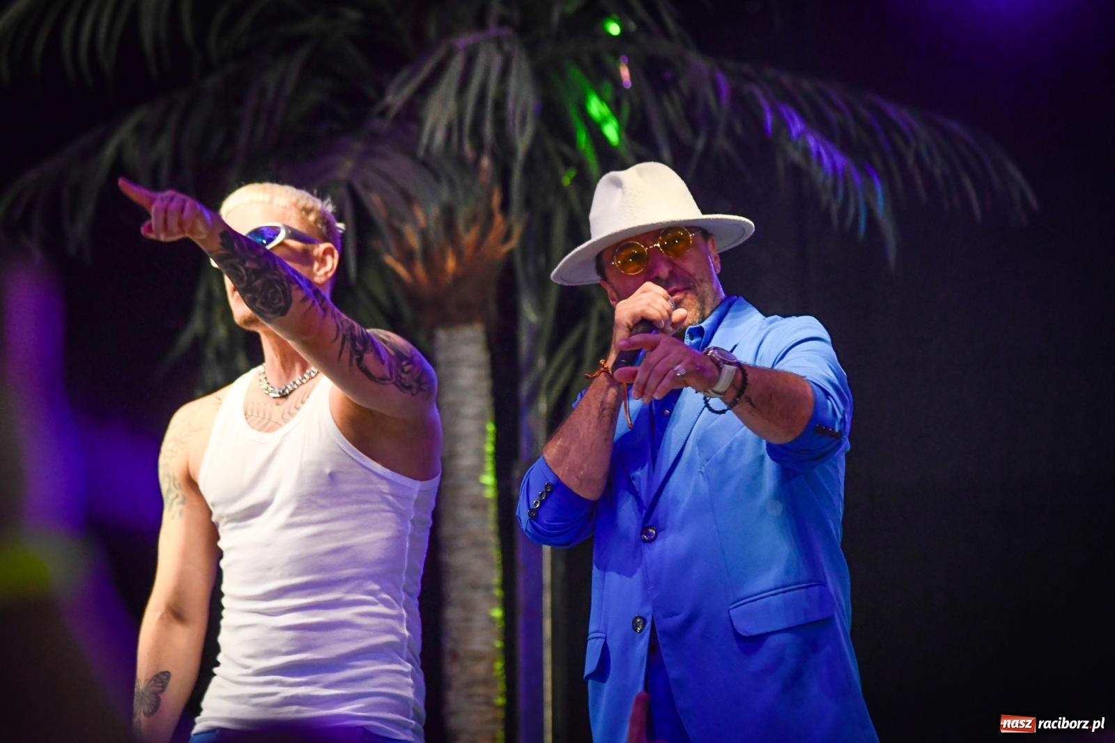 Zdjęcie w galerii na portalu naszraciborz.pl: Boys na półmetek wakacji w Szymocicach wiadomości z regionu