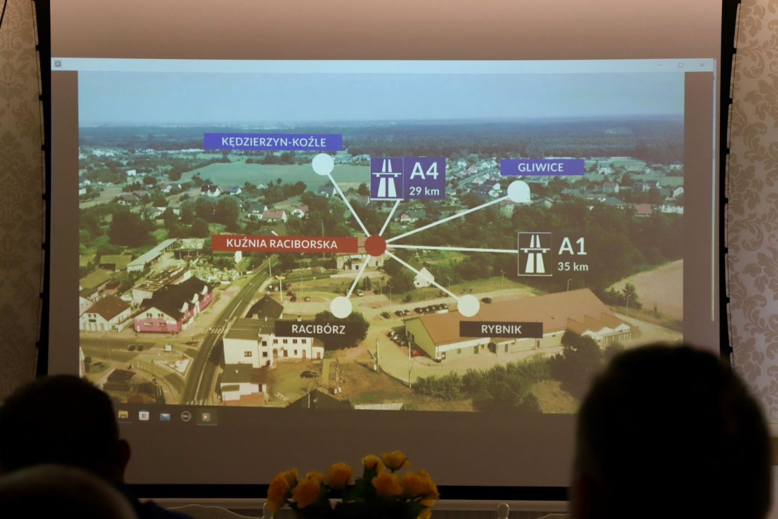 Zdjęcie w galerii na portalu naszraciborz.pl: Kuźnia Raciborska nadrabia braki cywilizacyjne. Chwali się inwestorami i rusza z budową mieszkań wiadomości z regionu