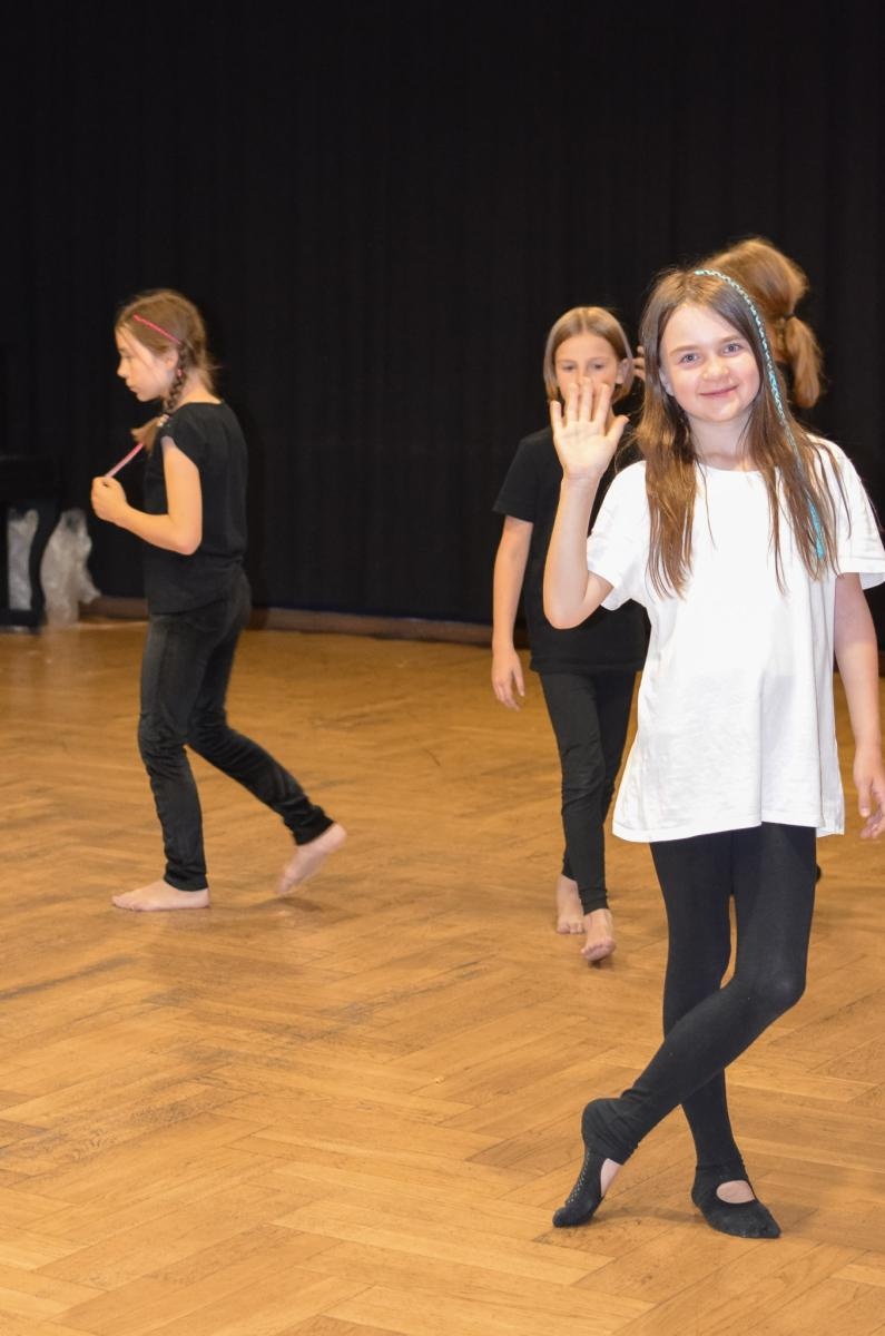 Zdjęcie w galerii na portalu naszraciborz.pl: Bajka dla rodziców na finał warsztatów teatralnych w RCK wiadomości z regionu