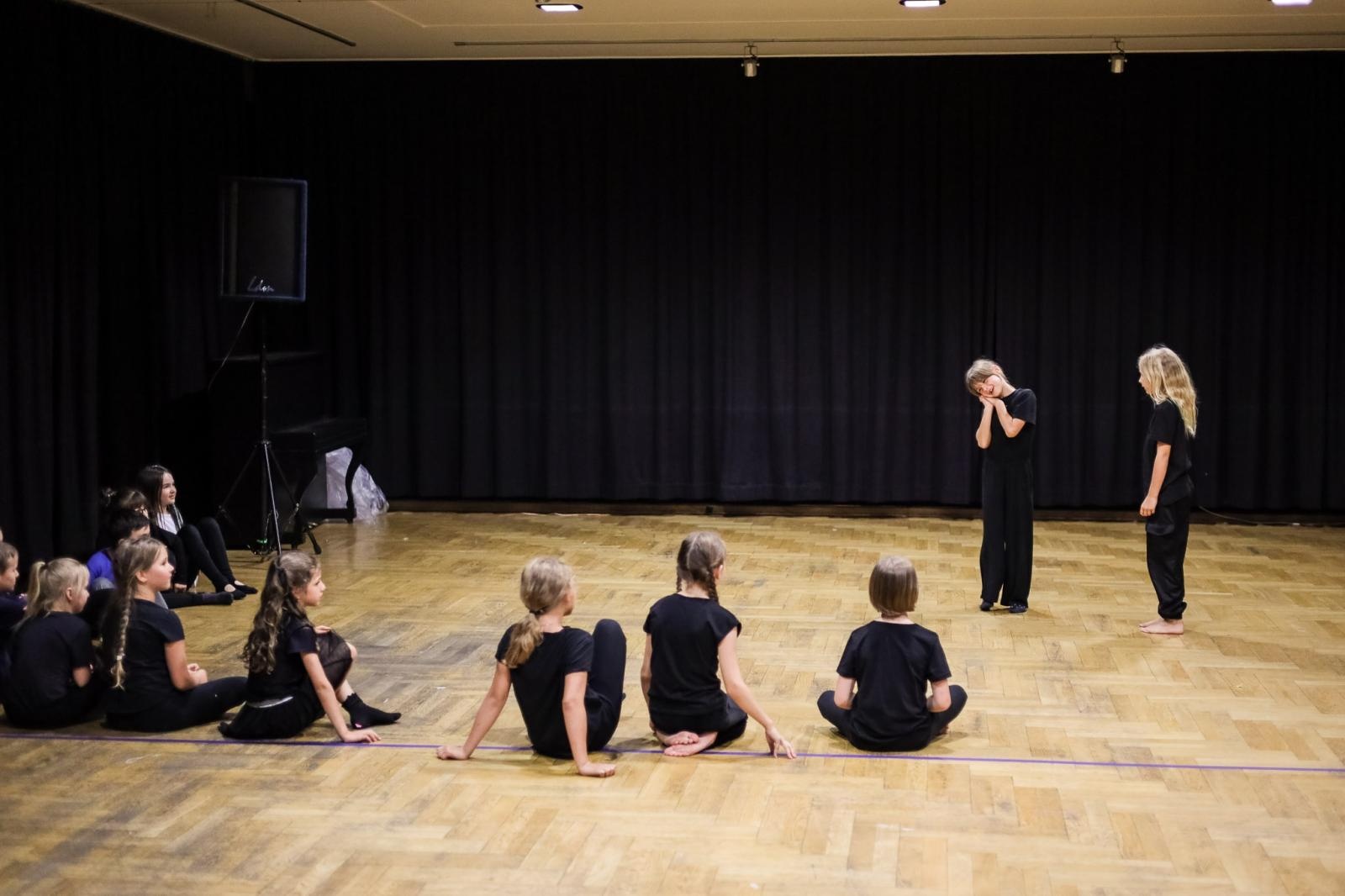 Zdjęcie w galerii na portalu naszraciborz.pl: Bajka dla rodziców na finał warsztatów teatralnych w RCK wiadomości z regionu