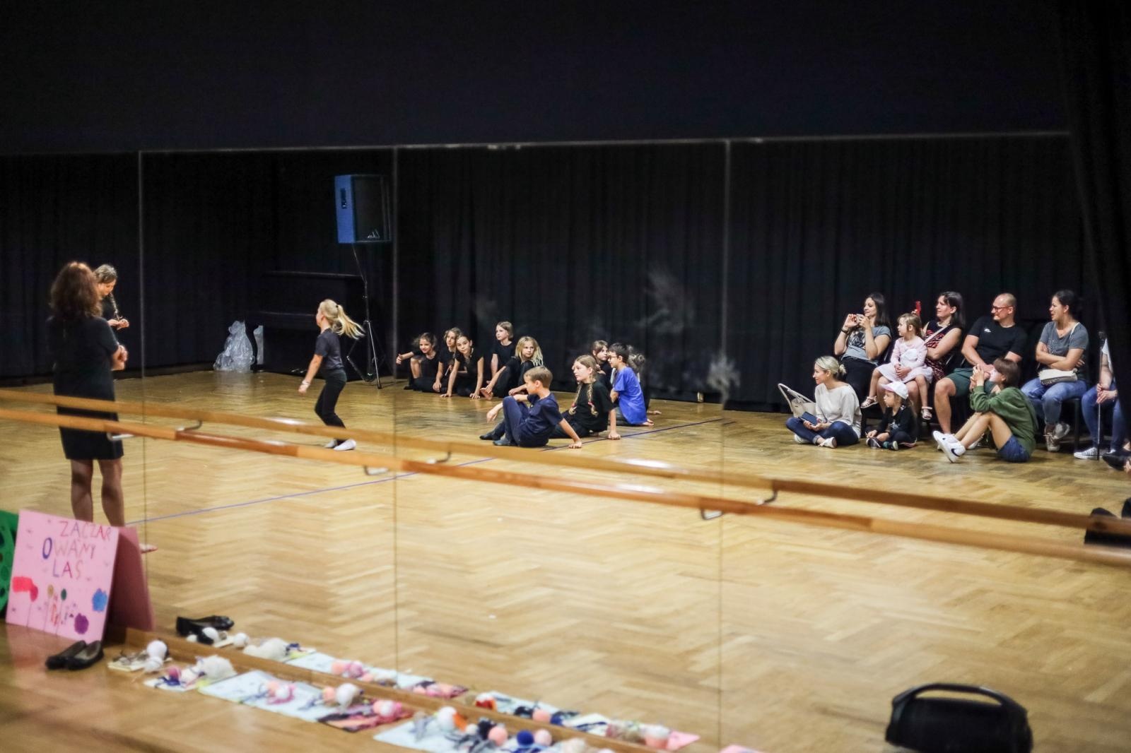 Zdjęcie w galerii na portalu naszraciborz.pl: Bajka dla rodziców na finał warsztatów teatralnych w RCK wiadomości z regionu