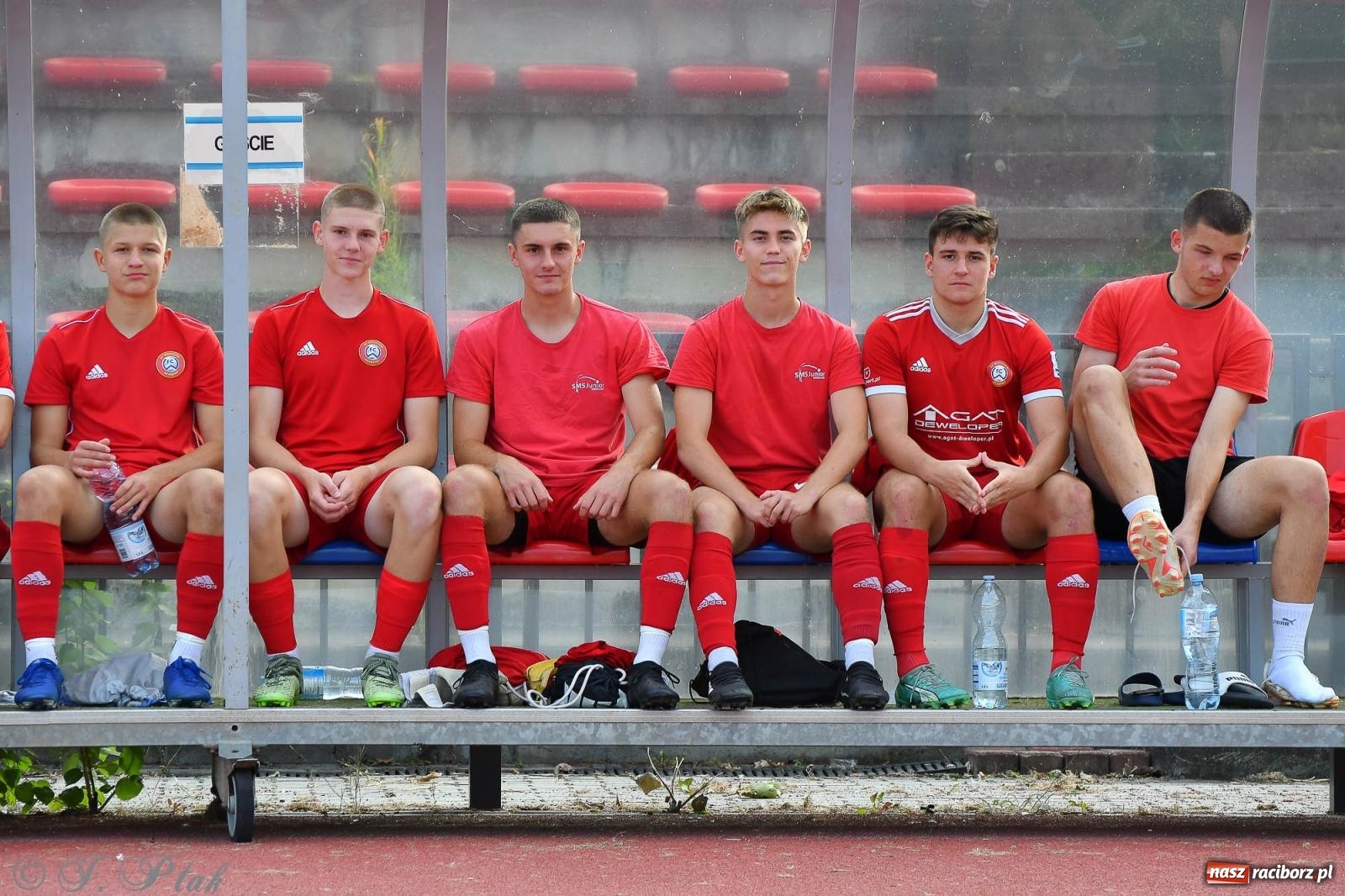 Zdjęcie w galerii na portalu naszraciborz.pl: Piłkarze FC Wrocław Academy napsuli krwi Unitom [FOTO] wiadomości z regionu