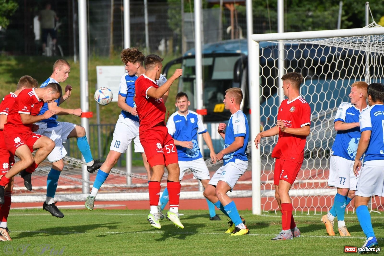 Zdjęcie w galerii na portalu naszraciborz.pl: Piłkarze FC Wrocław Academy napsuli krwi Unitom [FOTO] wiadomości z regionu