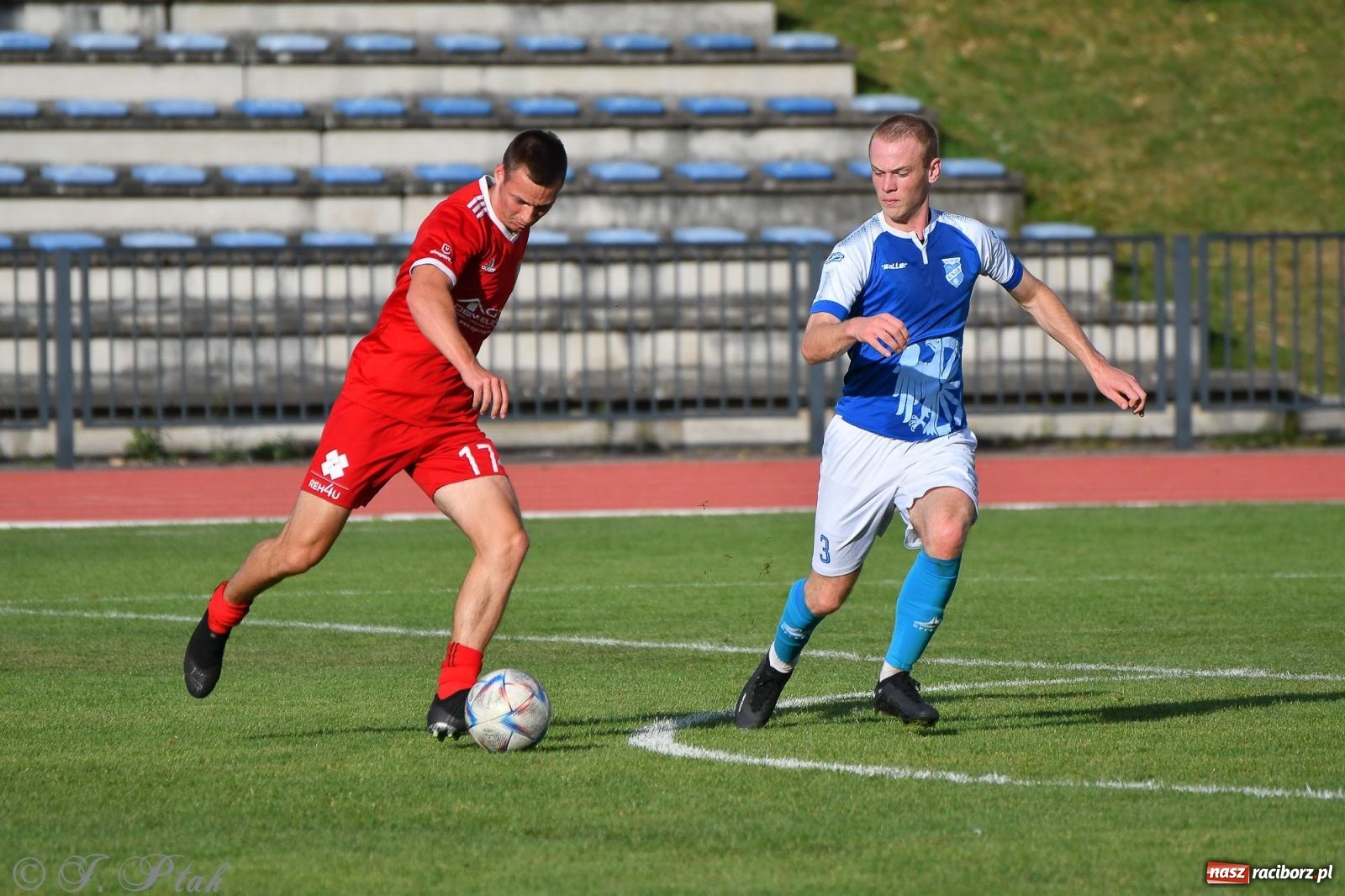 Zdjęcie w galerii na portalu naszraciborz.pl: Piłkarze FC Wrocław Academy napsuli krwi Unitom [FOTO] wiadomości z regionu