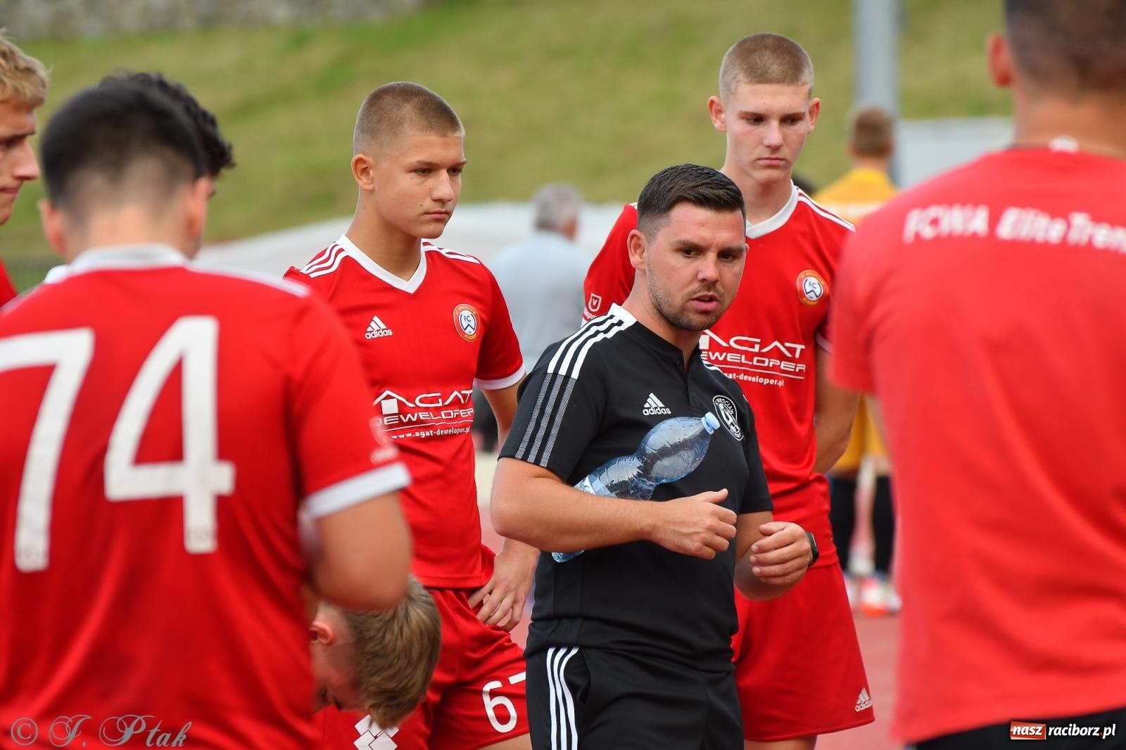 Zdjęcie w galerii na portalu naszraciborz.pl: Piłkarze FC Wrocław Academy napsuli krwi Unitom [FOTO] wiadomości z regionu