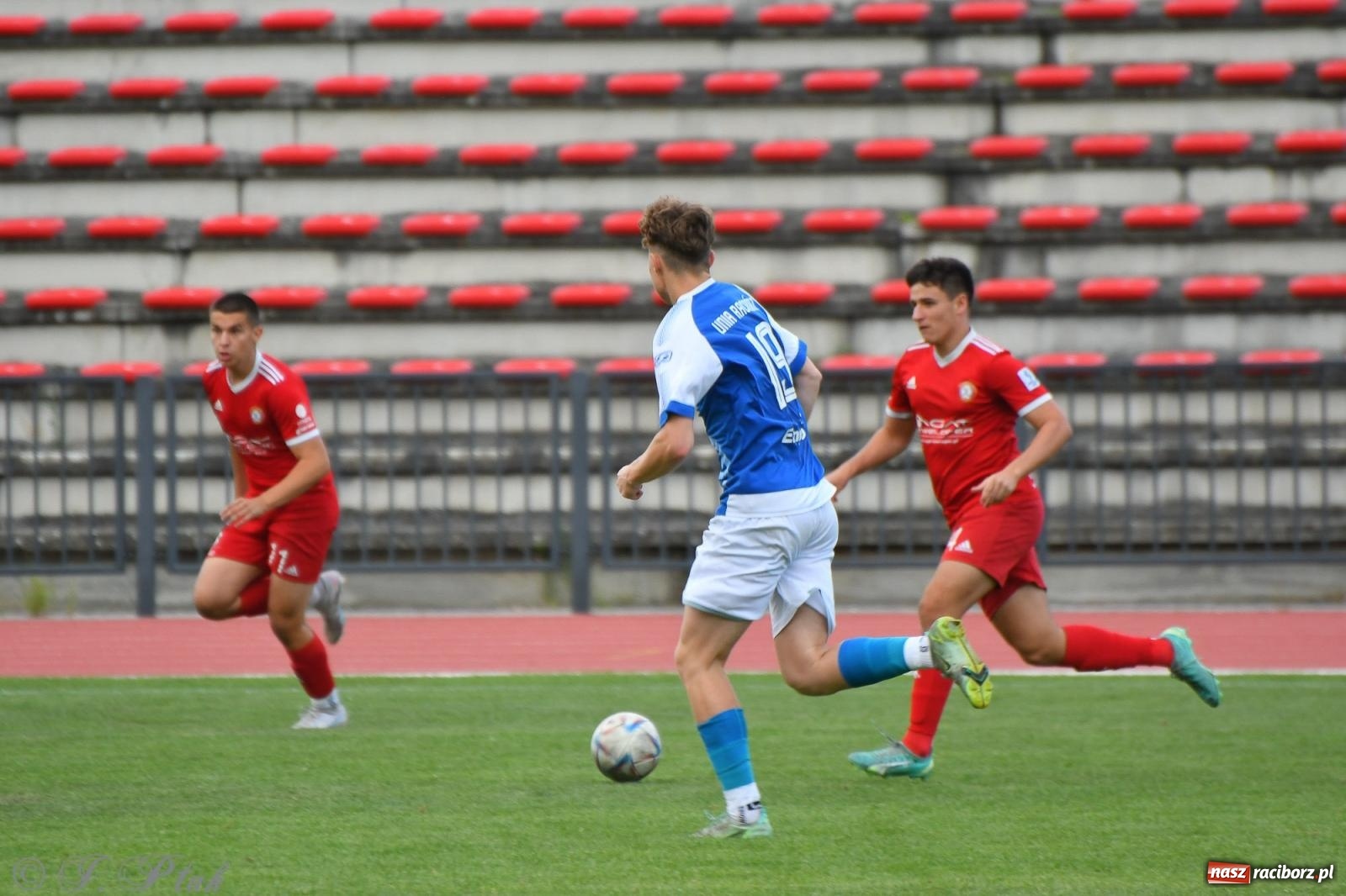 Zdjęcie w galerii na portalu naszraciborz.pl: Piłkarze FC Wrocław Academy napsuli krwi Unitom [FOTO] wiadomości z regionu
