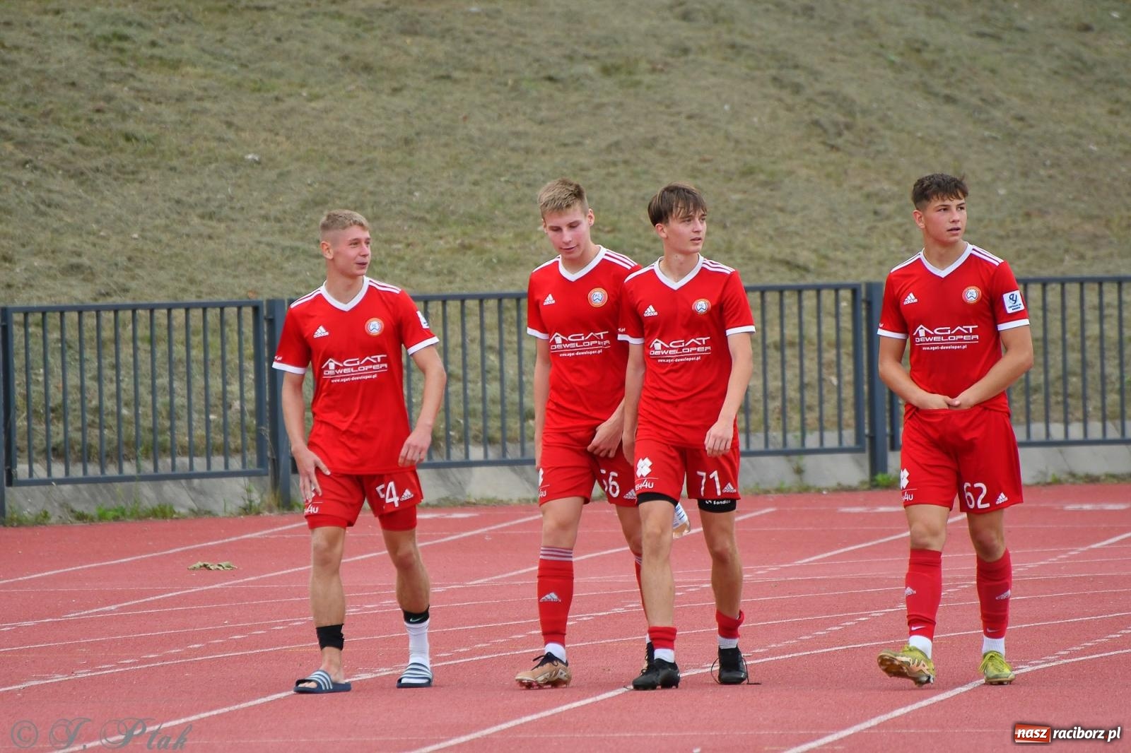 Zdjęcie w galerii na portalu naszraciborz.pl: Piłkarze FC Wrocław Academy napsuli krwi Unitom [FOTO] wiadomości z regionu