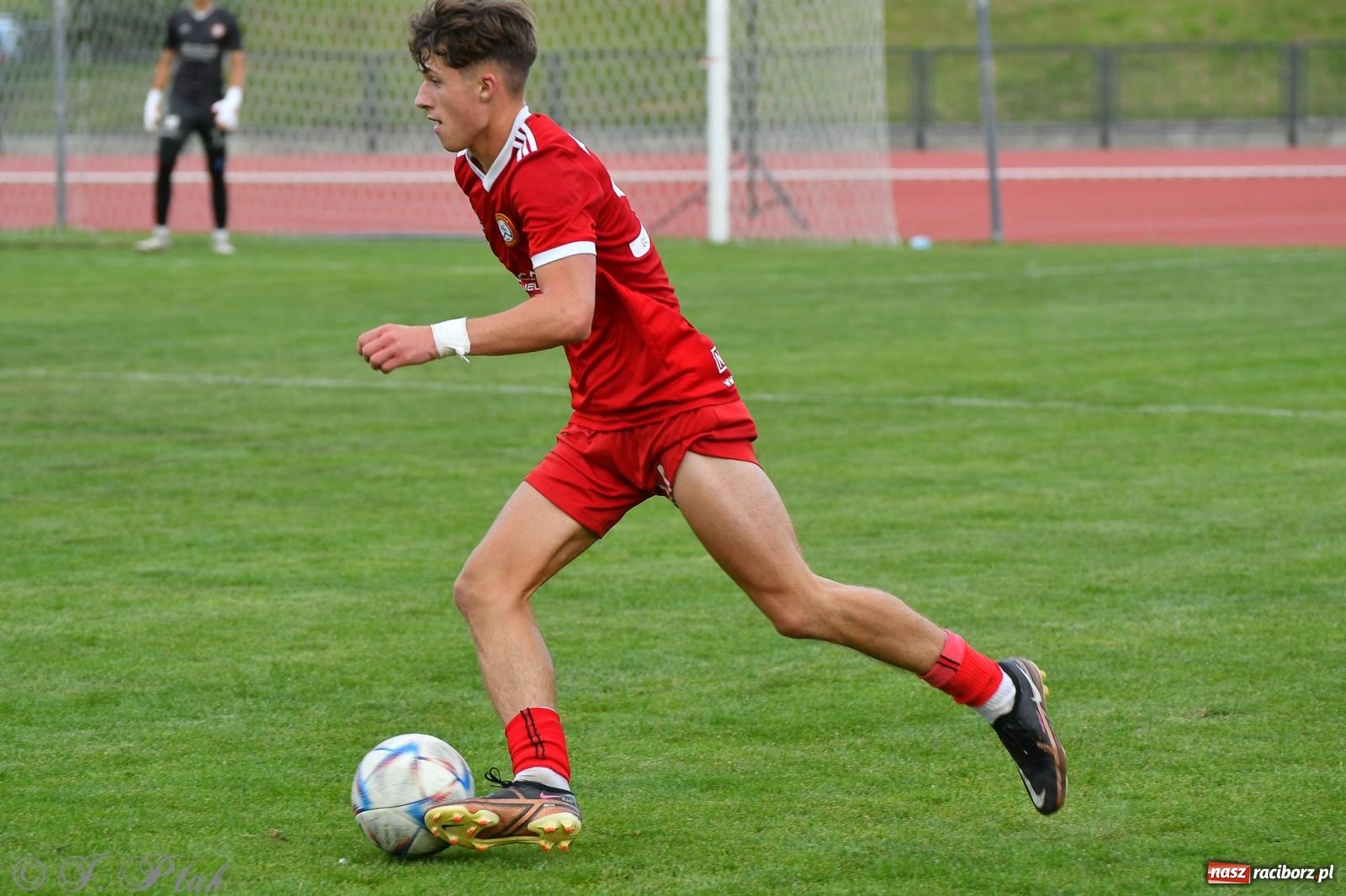 Zdjęcie w galerii na portalu naszraciborz.pl: Piłkarze FC Wrocław Academy napsuli krwi Unitom [FOTO] wiadomości z regionu