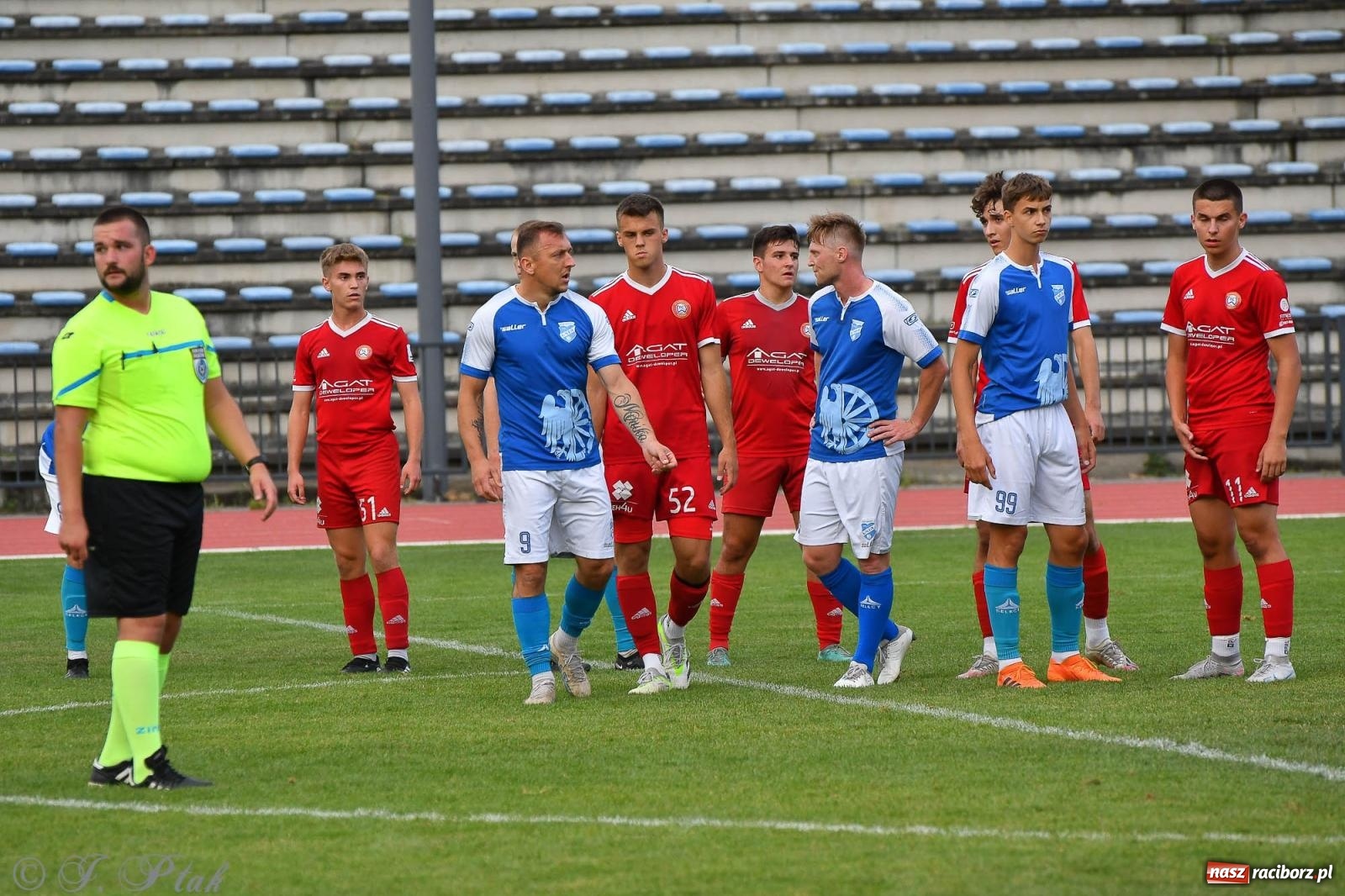 Zdjęcie w galerii na portalu naszraciborz.pl: Piłkarze FC Wrocław Academy napsuli krwi Unitom [FOTO] wiadomości z regionu