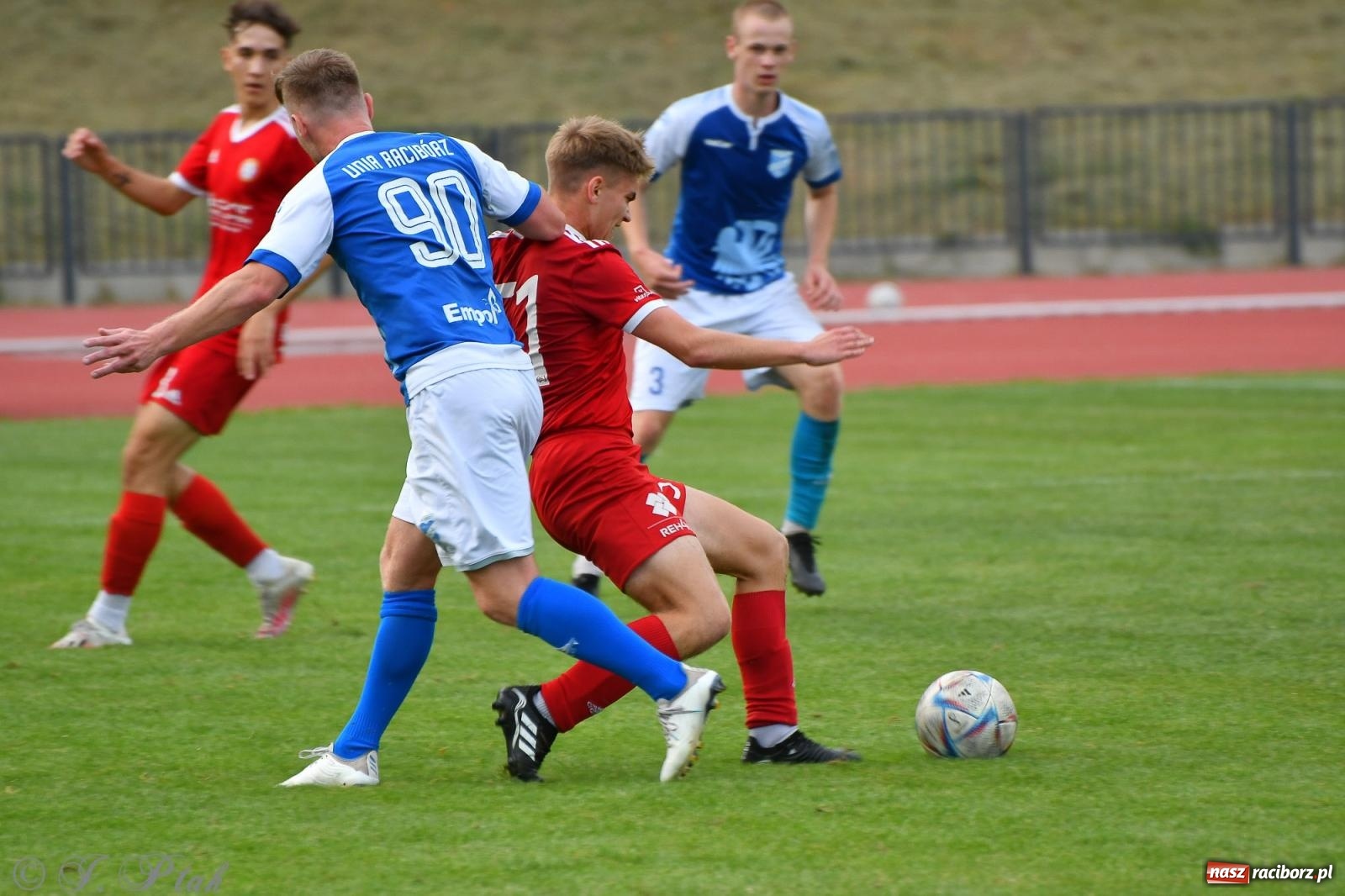 Zdjęcie w galerii na portalu naszraciborz.pl: Piłkarze FC Wrocław Academy napsuli krwi Unitom [FOTO] wiadomości z regionu