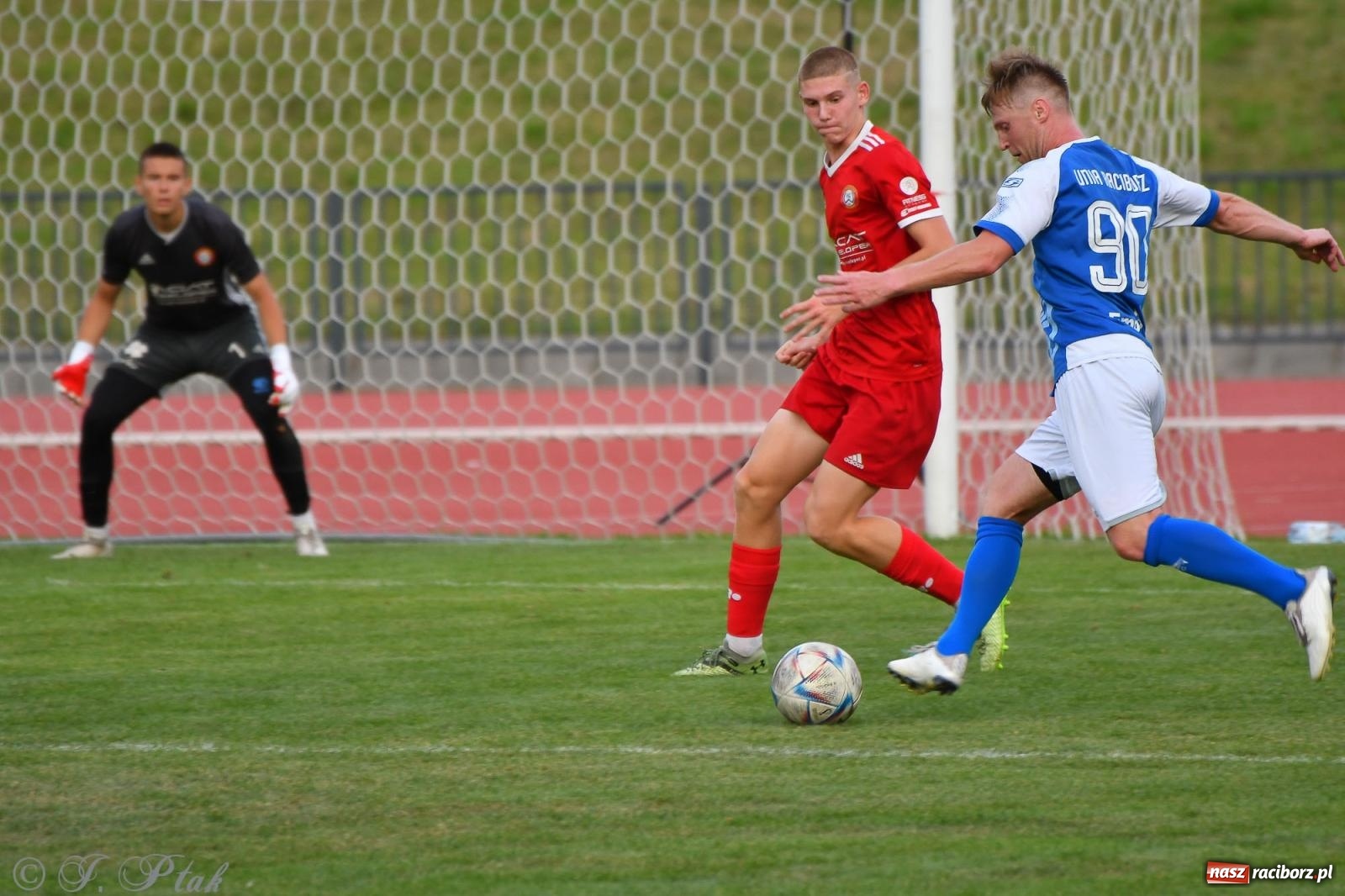 Zdjęcie w galerii na portalu naszraciborz.pl: Piłkarze FC Wrocław Academy napsuli krwi Unitom [FOTO] wiadomości z regionu