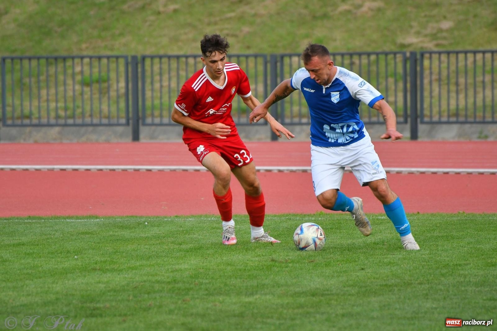 Zdjęcie w galerii na portalu naszraciborz.pl: Piłkarze FC Wrocław Academy napsuli krwi Unitom [FOTO] wiadomości z regionu