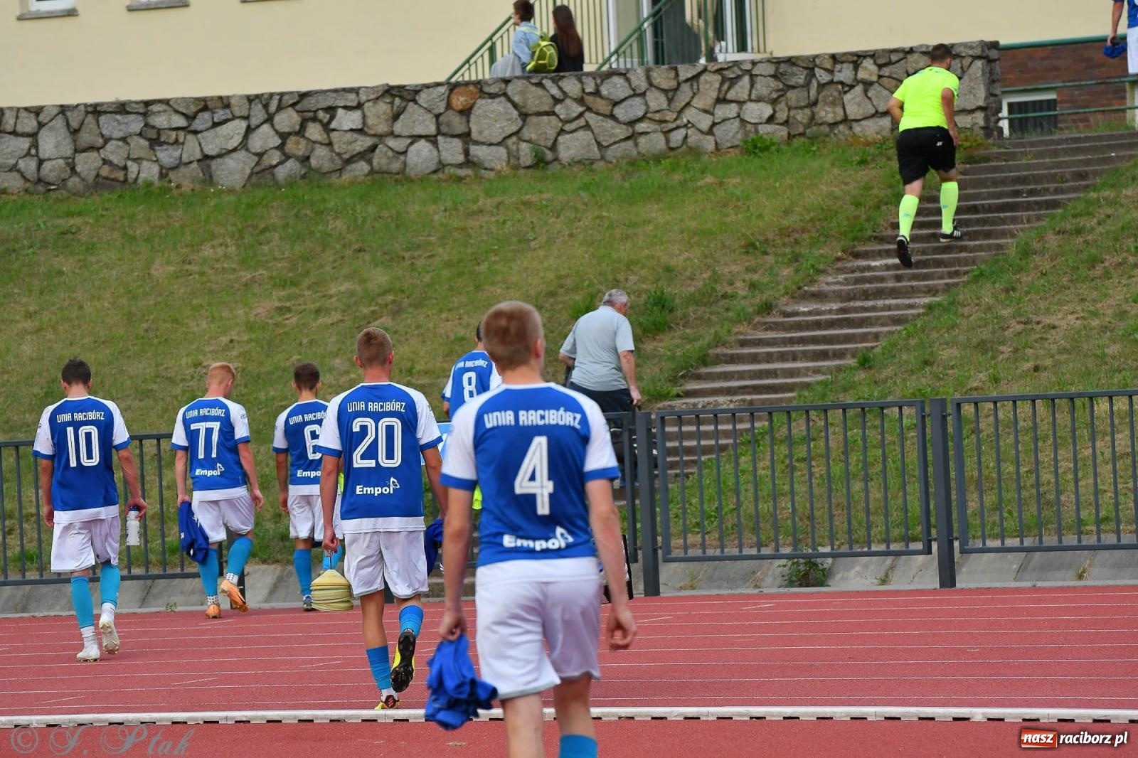 Zdjęcie w galerii na portalu naszraciborz.pl: Piłkarze FC Wrocław Academy napsuli krwi Unitom [FOTO] wiadomości z regionu