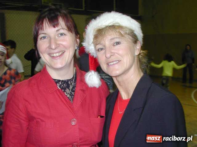 Zdjęcie w galerii na portalu naszraciborz.pl: Rodzinny festyn mikołajkowy w Kuźni wiadomości z regionu