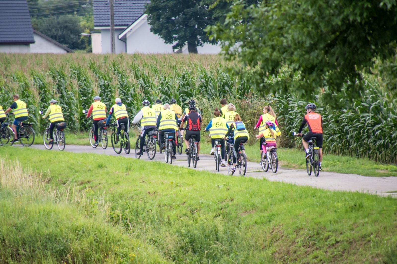Zdjęcie w galerii na portalu naszraciborz.pl: XII Rodzinny Rajd Rowerowy firmy ALAS Utex i Gminy Krzyżanowice [FOTO i WIDEO] wiadomości z regionu