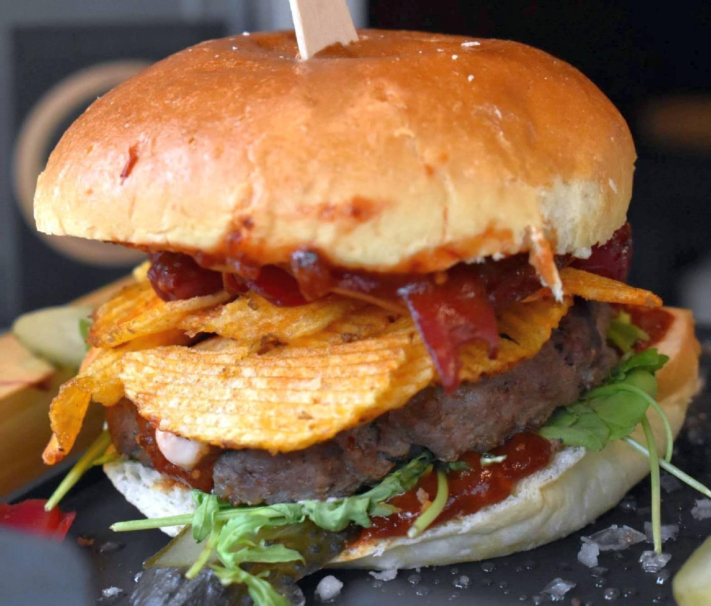 Zdjęcie w galerii na portalu naszraciborz.pl: Na Zamku Piastowskim trwa dwudniowy piknik kulinarny wiadomości z regionu