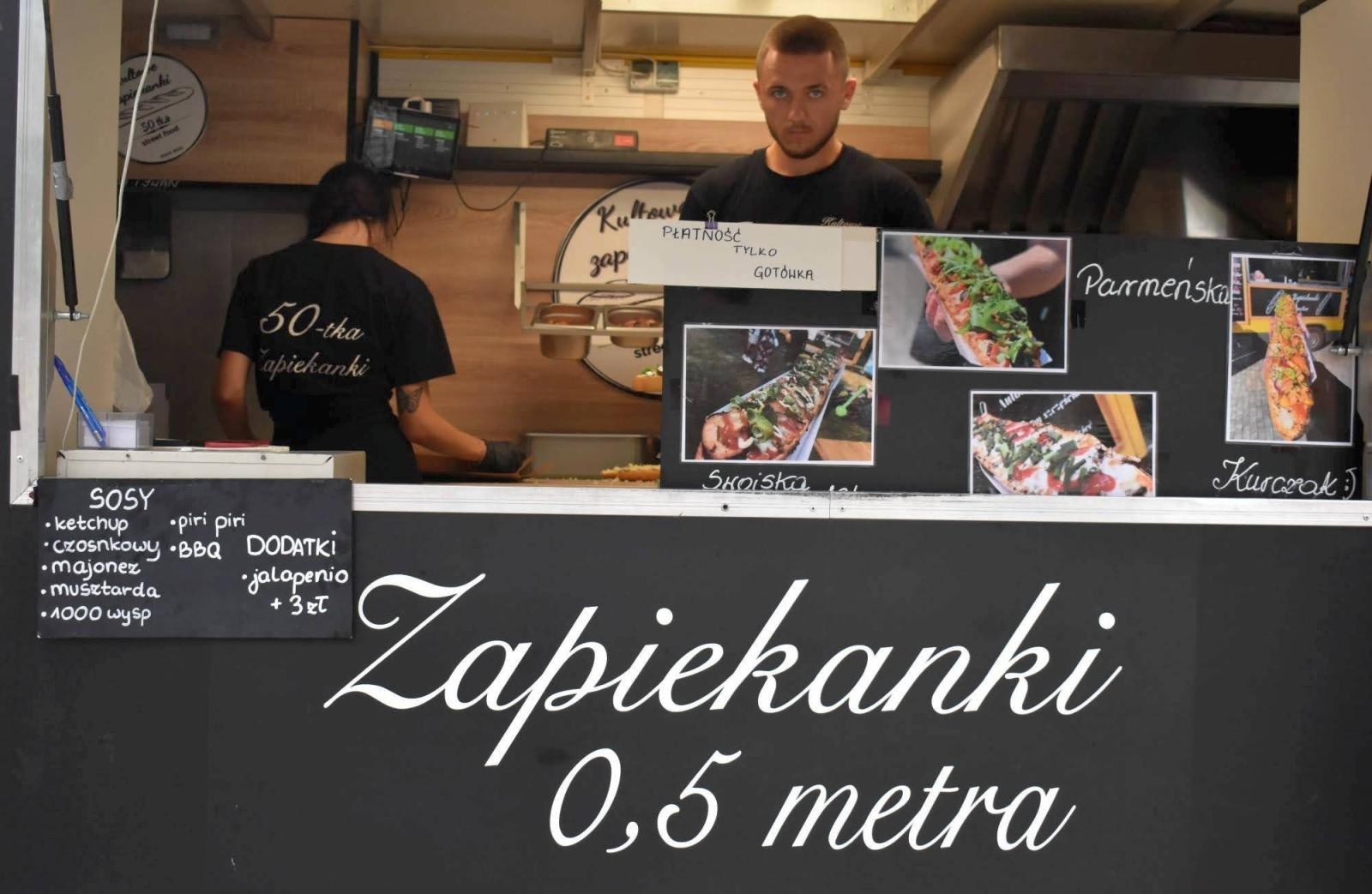 Zdjęcie w galerii na portalu naszraciborz.pl: Na Zamku Piastowskim trwa dwudniowy piknik kulinarny wiadomości z regionu