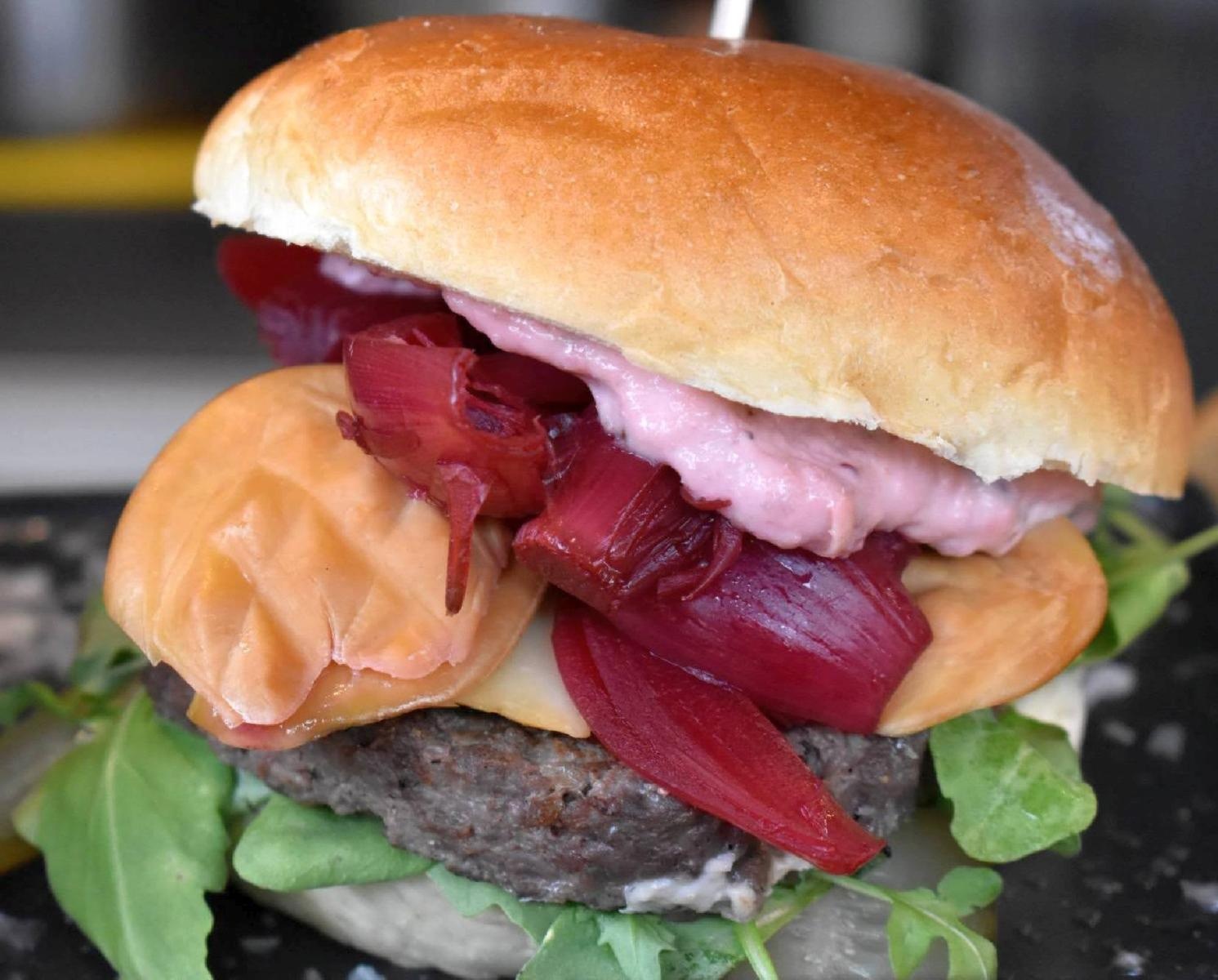 Zdjęcie w galerii na portalu naszraciborz.pl: Na Zamku Piastowskim trwa dwudniowy piknik kulinarny wiadomości z regionu