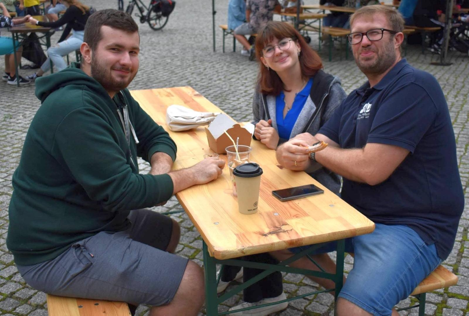 Zdjęcie w galerii na portalu naszraciborz.pl: Na Zamku Piastowskim trwa dwudniowy piknik kulinarny wiadomości z regionu