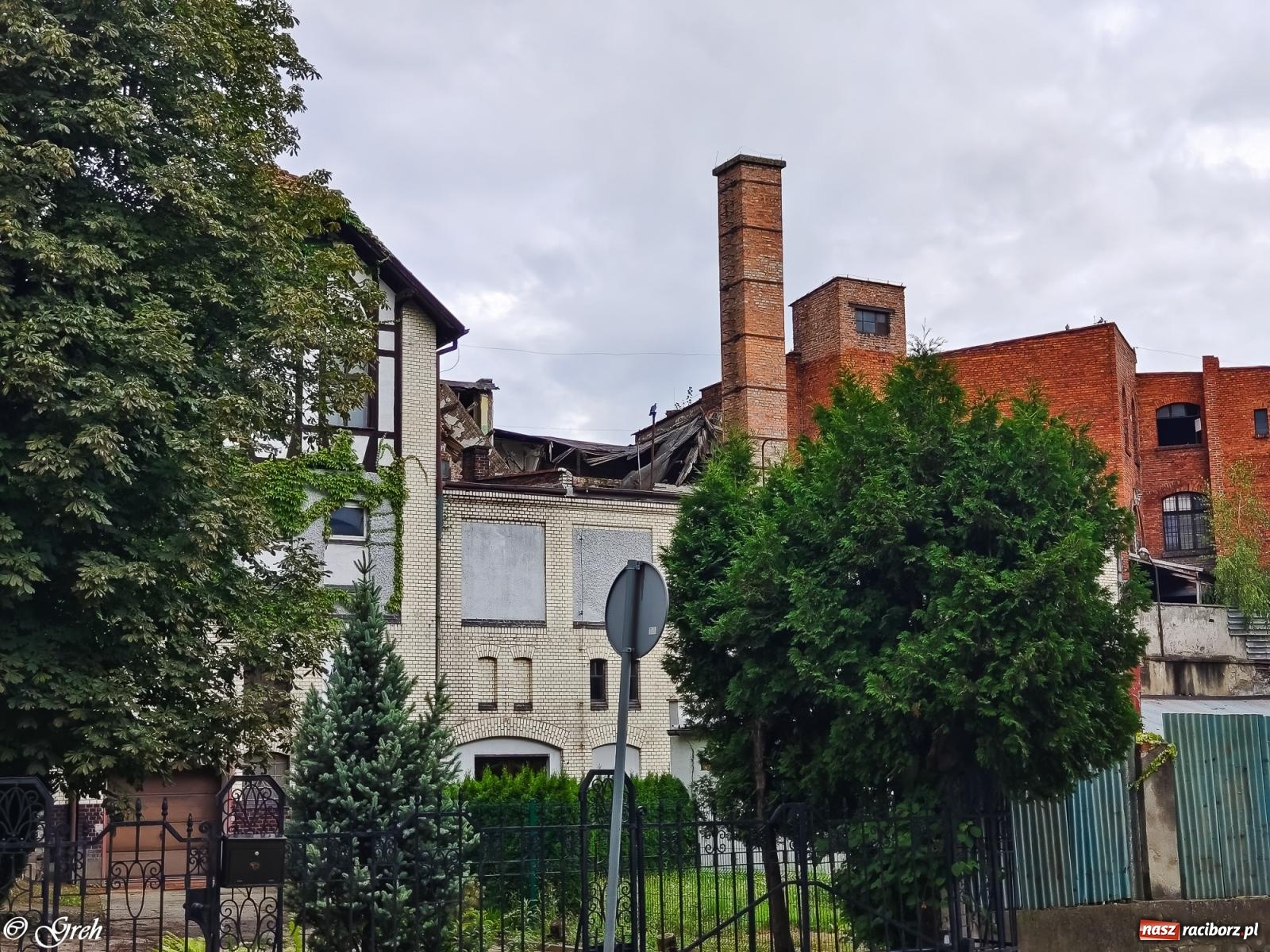 Zdjęcie w galerii na portalu naszraciborz.pl: Dobra i zła wiadomość. Miejska konserwator o odbudowie starej winiarni i szpitala wiadomości z regionu