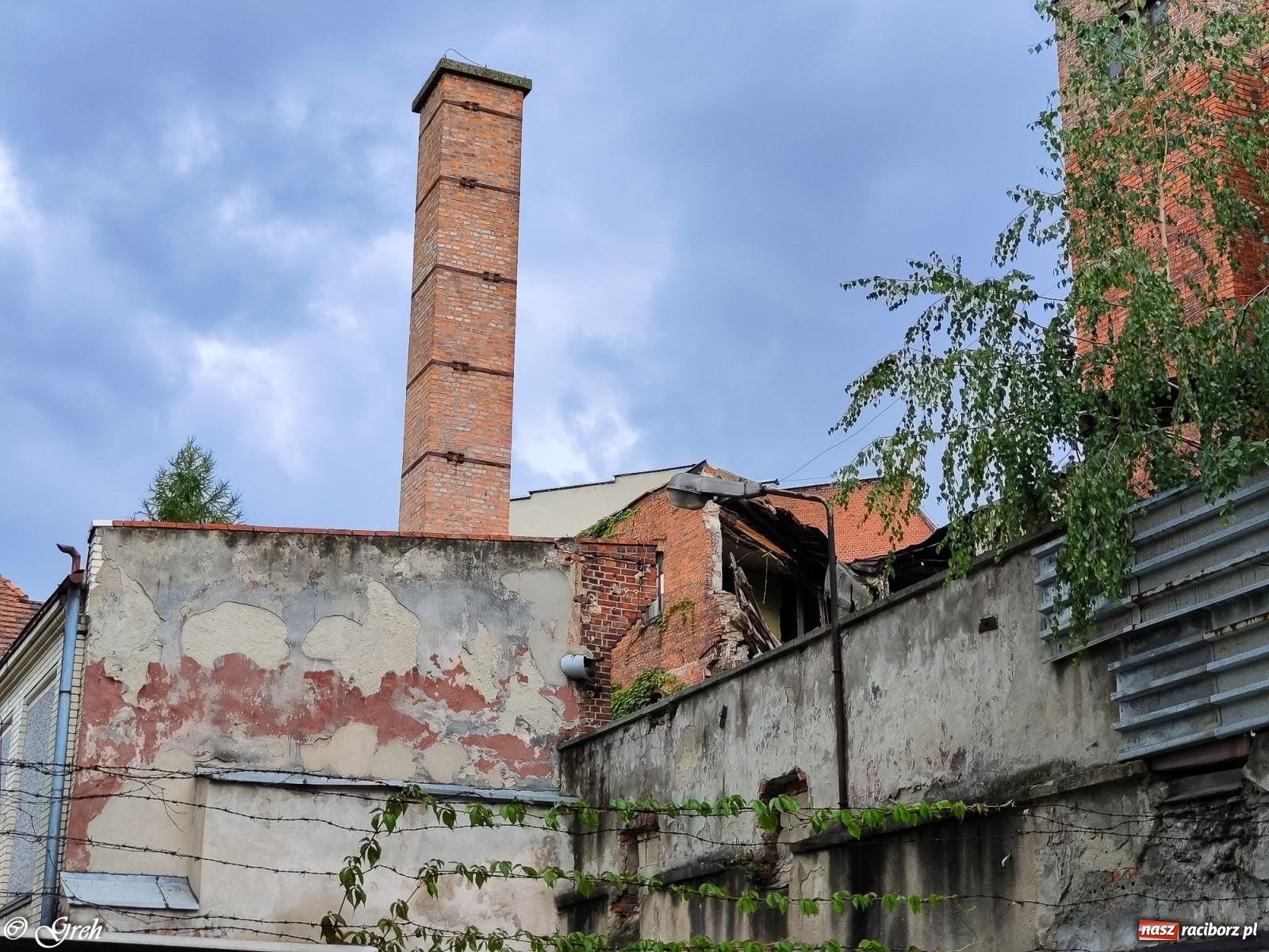 Zdjęcie w galerii na portalu naszraciborz.pl: Dobra i zła wiadomość. Miejska konserwator o odbudowie starej winiarni i szpitala wiadomości z regionu
