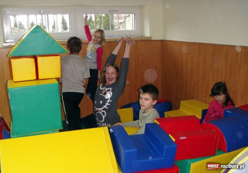 Zdjęcie w galerii na portalu naszraciborz.pl: Feryjny KomPAS na Ostrogu wiadomości z regionu