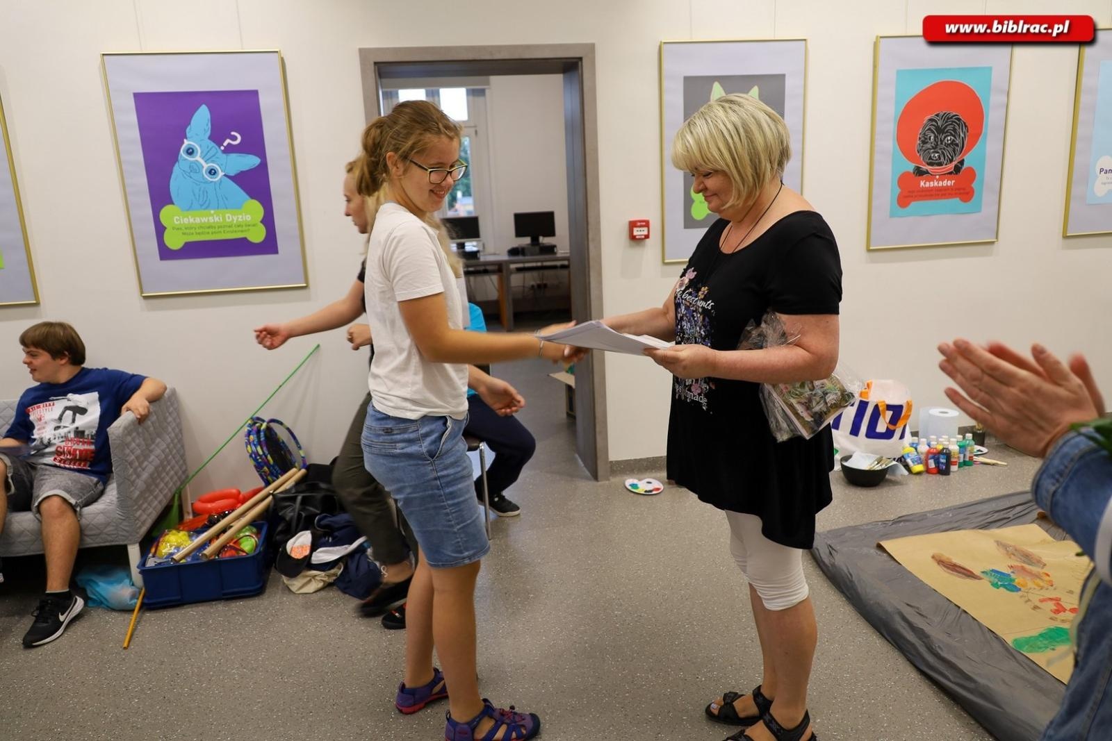 Zdjęcie w galerii na portalu naszraciborz.pl: Zakończyły się Wakacje z baśniami Andersena wiadomości z regionu