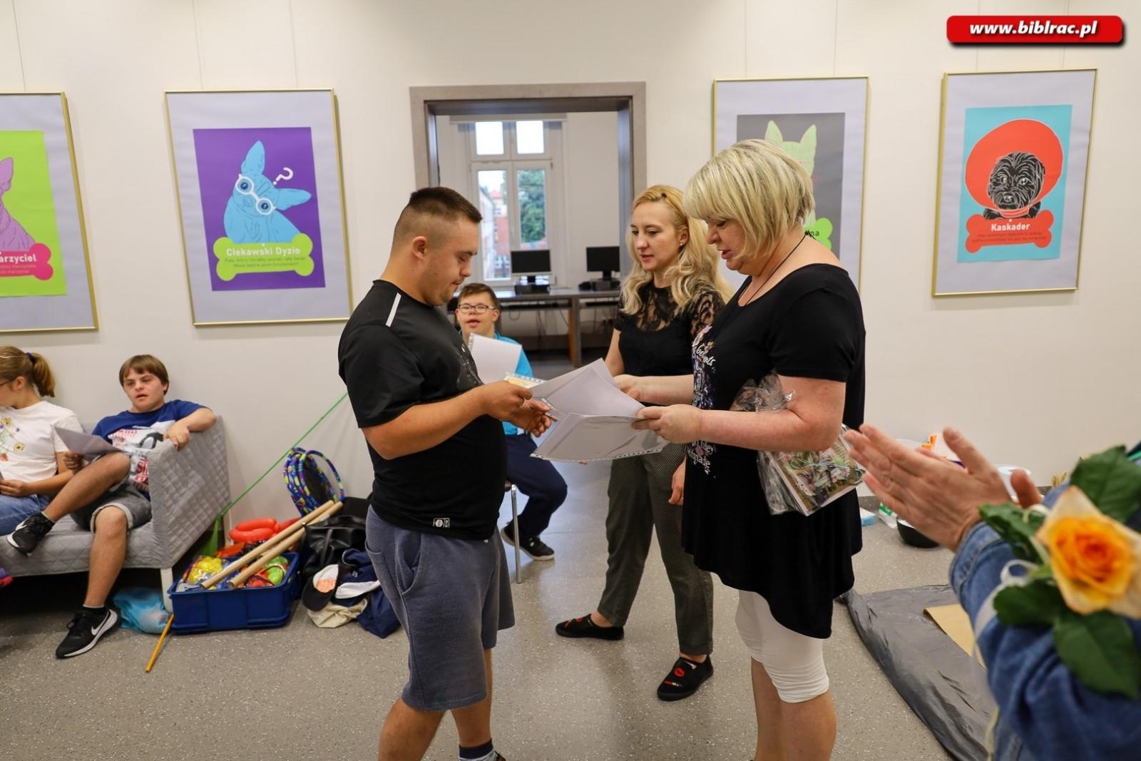 Zdjęcie w galerii na portalu naszraciborz.pl: Zakończyły się Wakacje z baśniami Andersena wiadomości z regionu