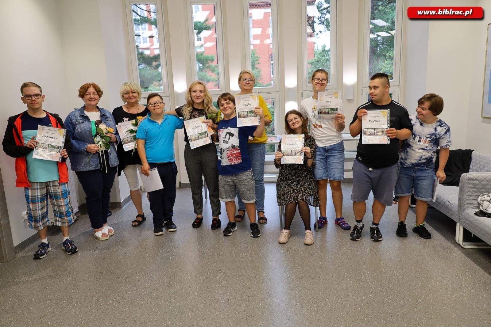 Zdjęcie w galerii na portalu naszraciborz.pl: Zakończyły się Wakacje z baśniami Andersena wiadomości z regionu