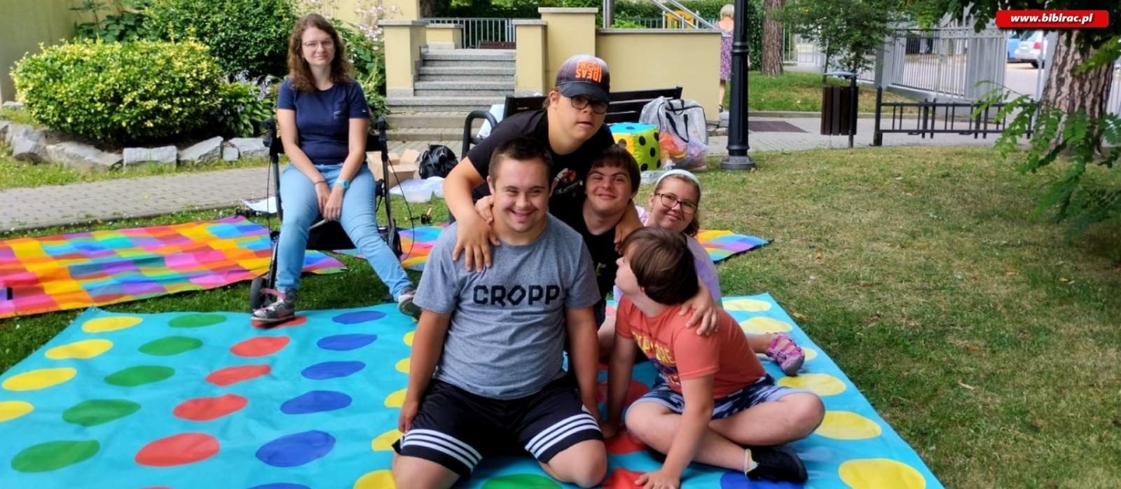 Zdjęcie w galerii na portalu naszraciborz.pl: Zakończyły się Wakacje z baśniami Andersena wiadomości z regionu