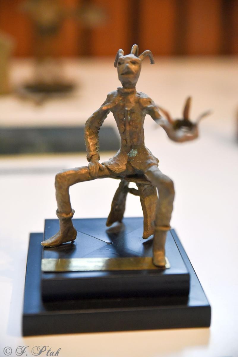 Zdjęcie w galerii na portalu naszraciborz.pl: Misterne kształty z wyobraźni Gurgena Gadachika [FOTO] wiadomości z regionu