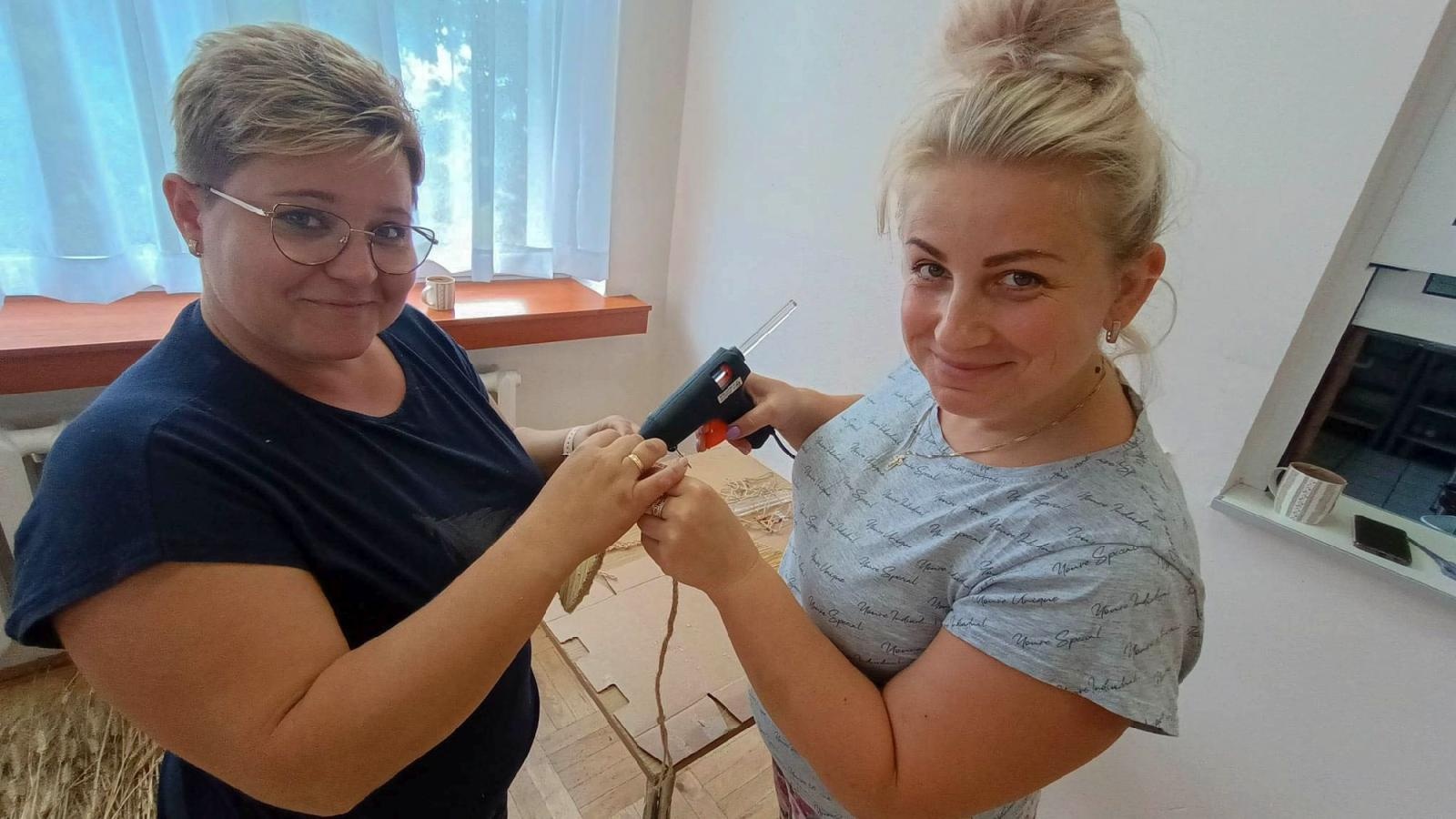 Zdjęcie w galerii na portalu naszraciborz.pl: Bez plastiku i sztucznych kwiatów. W Bojanowie przygotowali już koronę żniwną [FOTO] wiadomości z regionu