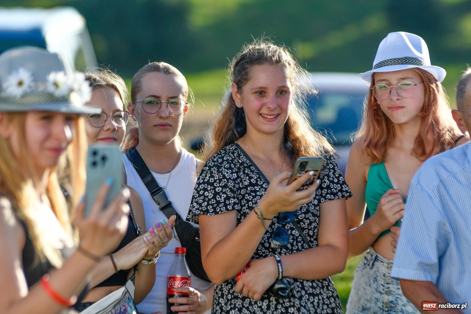 Zdjęcie w galerii na portalu naszraciborz.pl: W farmerach siła, czyli BamberParty 2023 w Grzegorzowicach [FOTO i WIDEO] wiadomości z regionu
