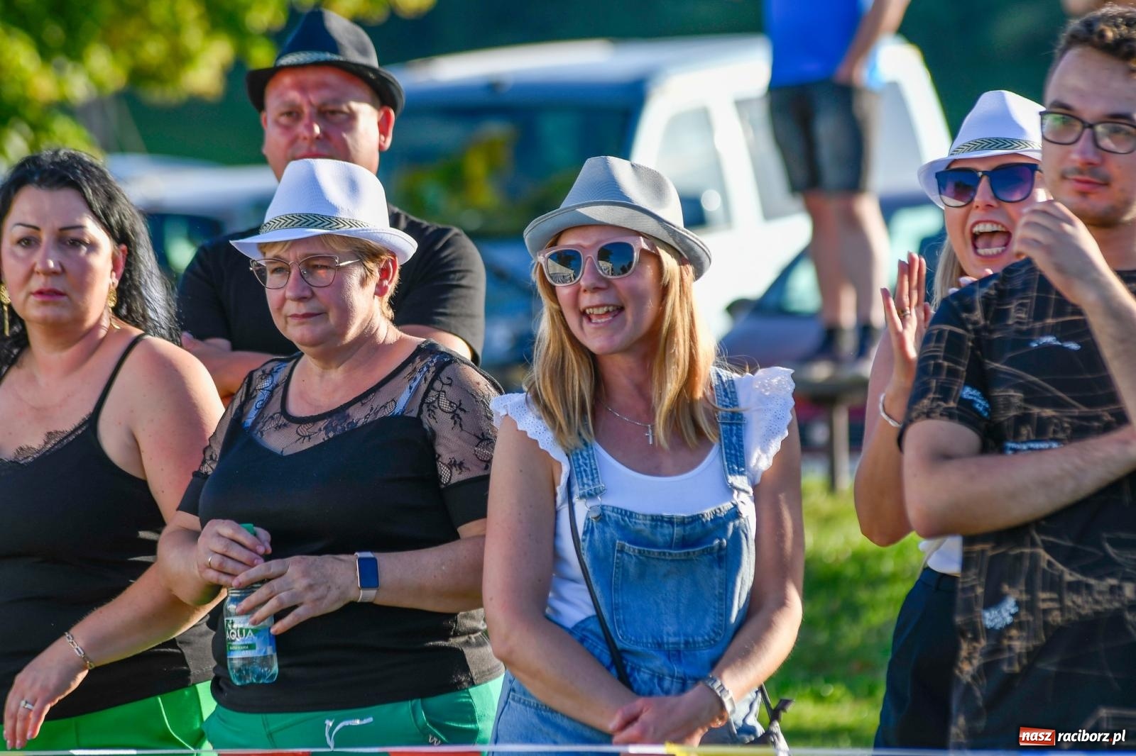 Zdjęcie w galerii na portalu naszraciborz.pl: W farmerach siła, czyli BamberParty 2023 w Grzegorzowicach [FOTO i WIDEO] wiadomości z regionu