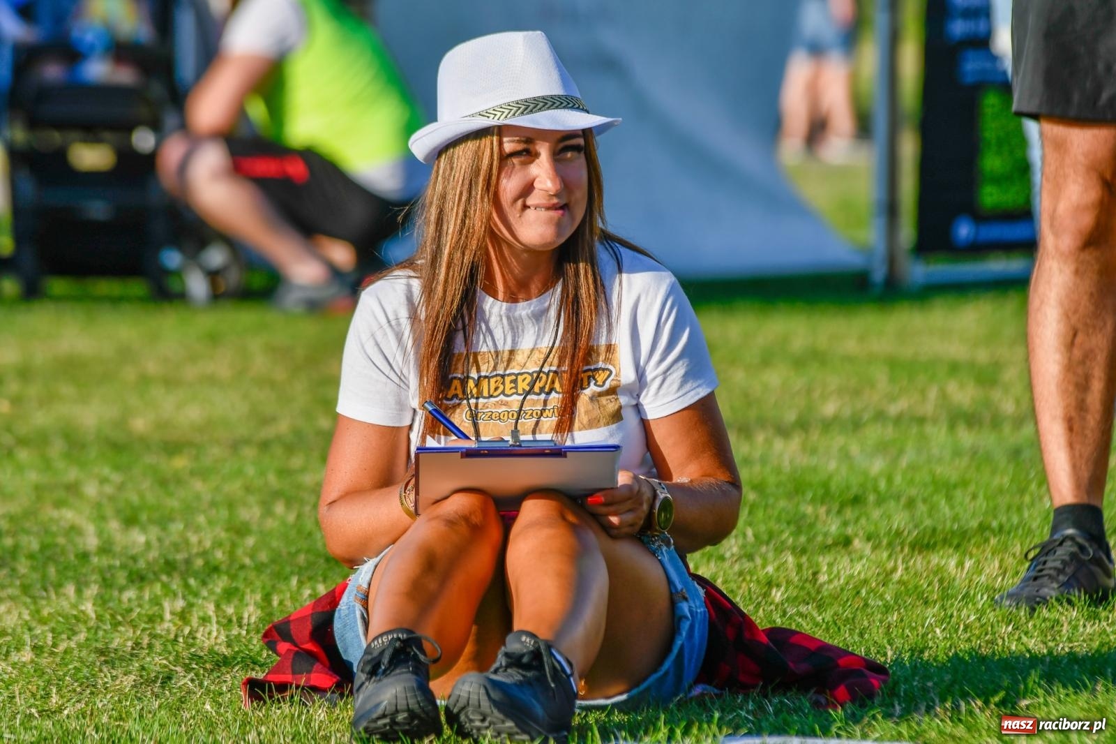 Zdjęcie w galerii na portalu naszraciborz.pl: W farmerach siła, czyli BamberParty 2023 w Grzegorzowicach [FOTO i WIDEO] wiadomości z regionu