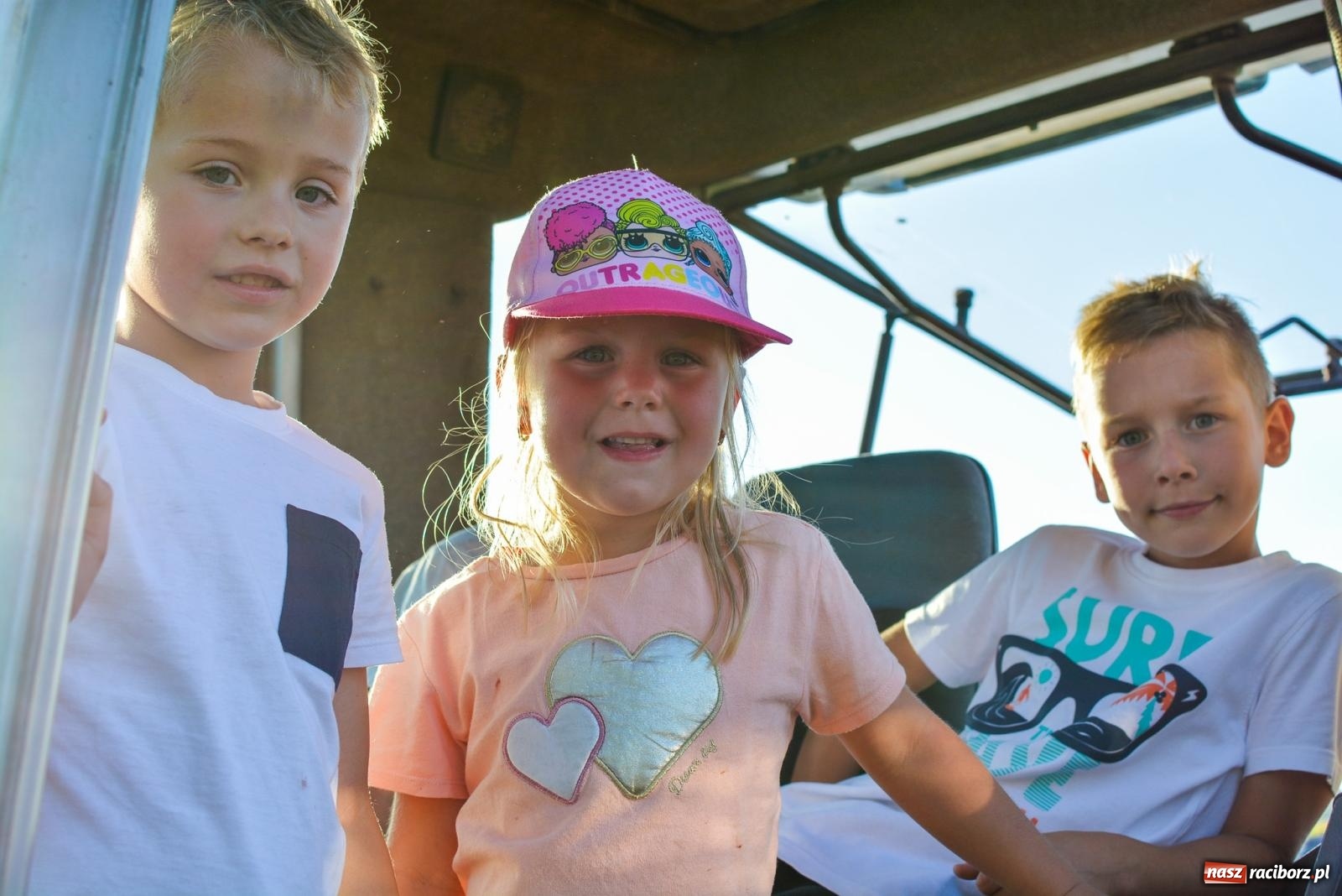 Zdjęcie w galerii na portalu naszraciborz.pl: W farmerach siła, czyli BamberParty 2023 w Grzegorzowicach [FOTO i WIDEO] wiadomości z regionu