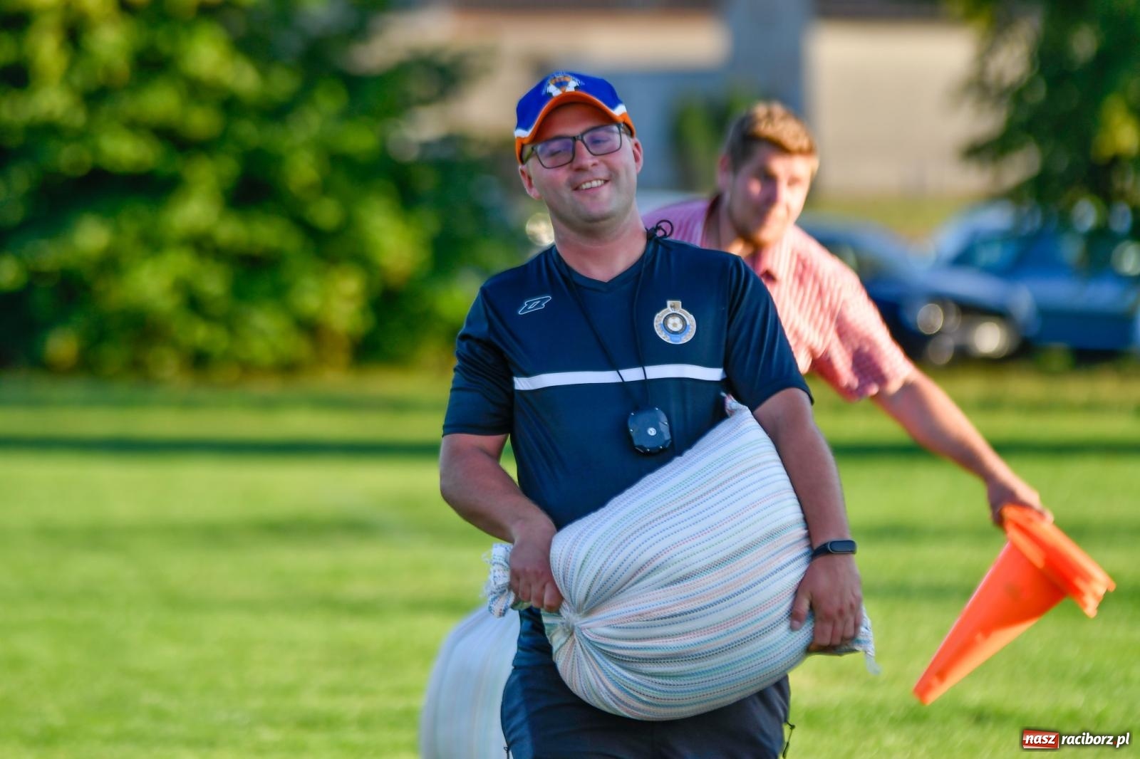 Zdjęcie w galerii na portalu naszraciborz.pl: W farmerach siła, czyli BamberParty 2023 w Grzegorzowicach [FOTO i WIDEO] wiadomości z regionu