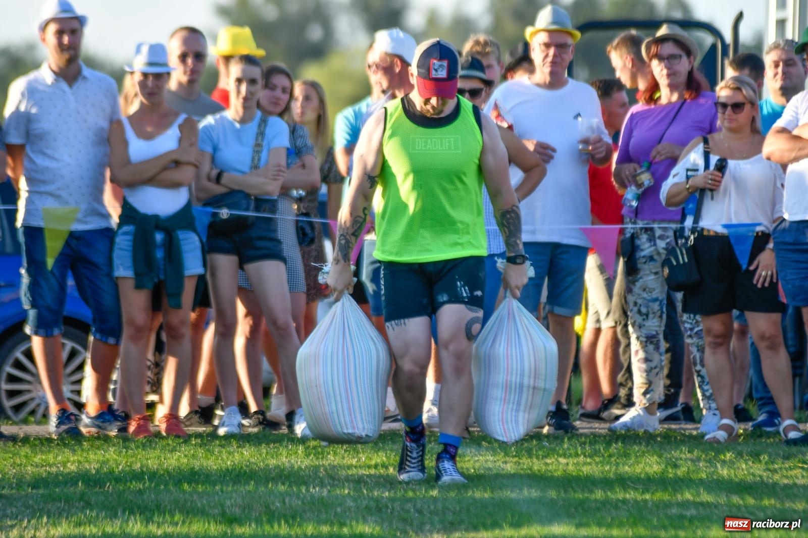 Zdjęcie w galerii na portalu naszraciborz.pl: W farmerach siła, czyli BamberParty 2023 w Grzegorzowicach [FOTO i WIDEO] wiadomości z regionu