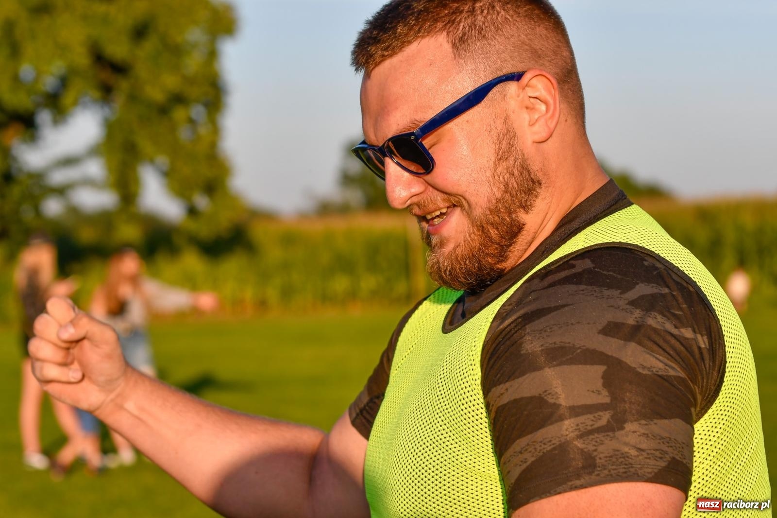 Zdjęcie w galerii na portalu naszraciborz.pl: W farmerach siła, czyli BamberParty 2023 w Grzegorzowicach [FOTO i WIDEO] wiadomości z regionu