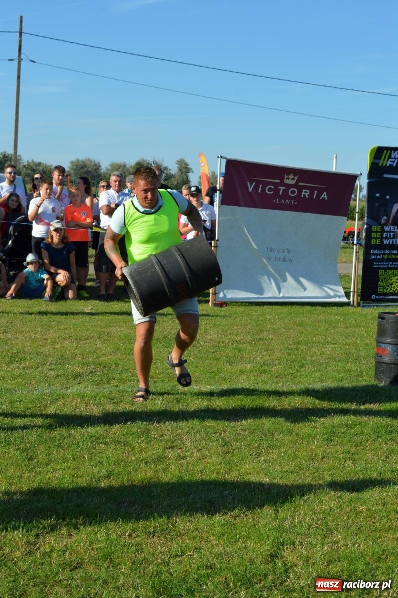 Zdjęcie w galerii na portalu naszraciborz.pl: W farmerach siła, czyli BamberParty 2023 w Grzegorzowicach [FOTO i WIDEO] wiadomości z regionu