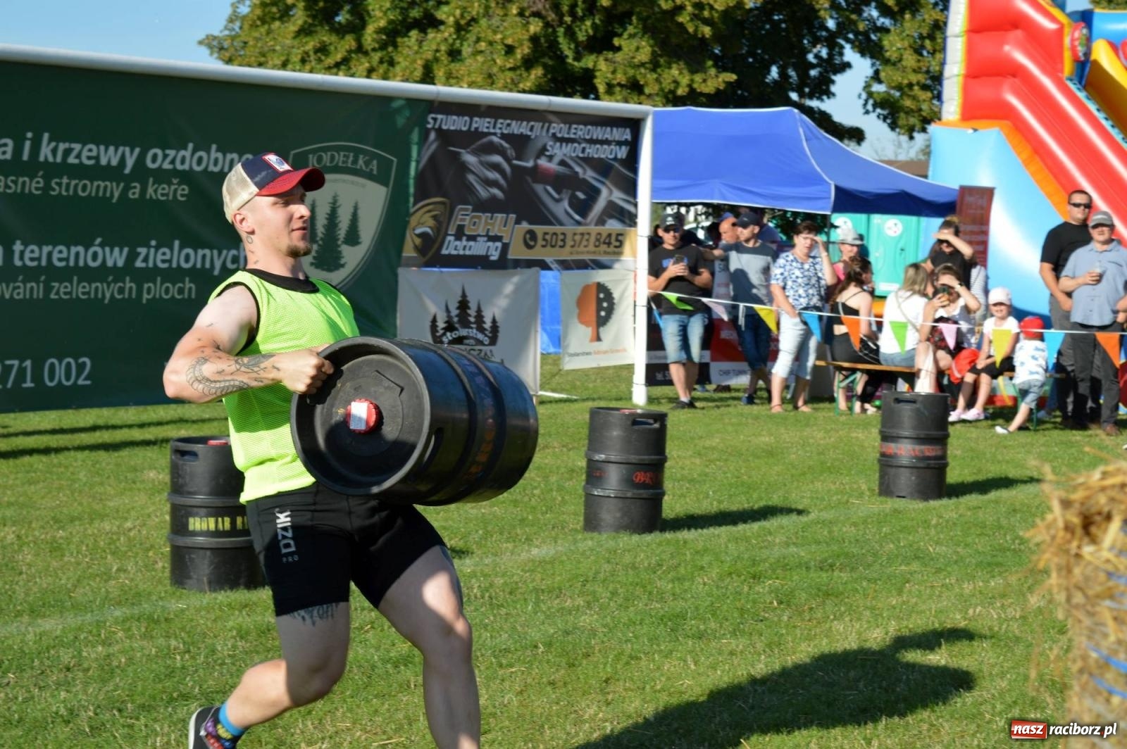 Zdjęcie w galerii na portalu naszraciborz.pl: W farmerach siła, czyli BamberParty 2023 w Grzegorzowicach [FOTO i WIDEO] wiadomości z regionu
