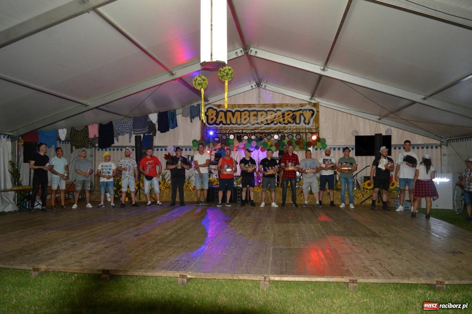 Zdjęcie w galerii na portalu naszraciborz.pl: W farmerach siła, czyli BamberParty 2023 w Grzegorzowicach [FOTO i WIDEO] wiadomości z regionu