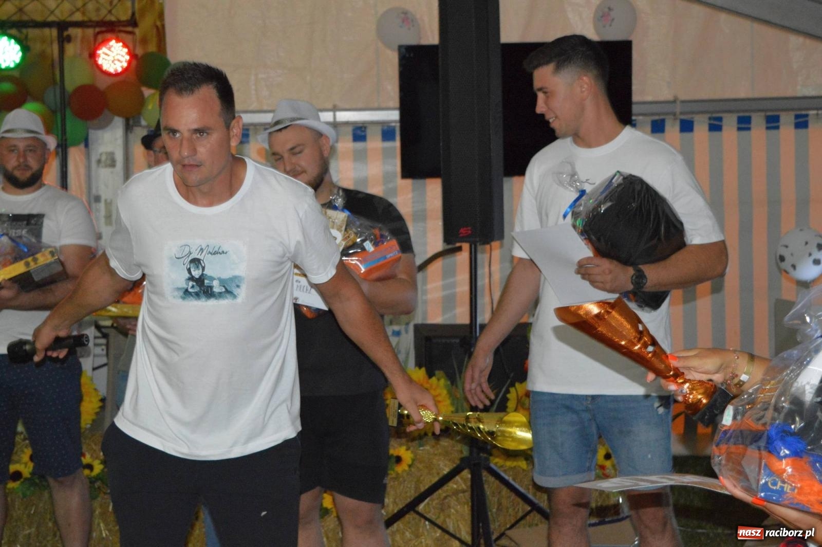 Zdjęcie w galerii na portalu naszraciborz.pl: W farmerach siła, czyli BamberParty 2023 w Grzegorzowicach [FOTO i WIDEO] wiadomości z regionu