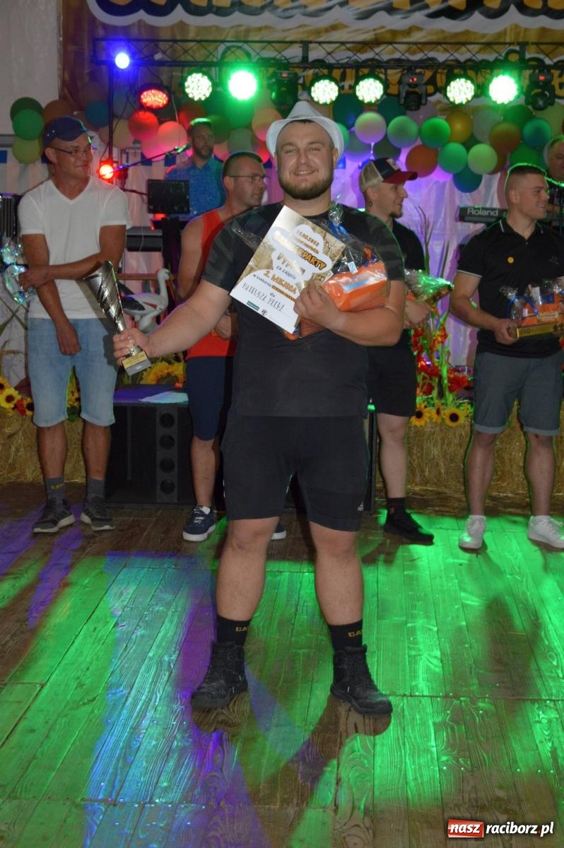 Zdjęcie w galerii na portalu naszraciborz.pl: W farmerach siła, czyli BamberParty 2023 w Grzegorzowicach [FOTO i WIDEO] wiadomości z regionu