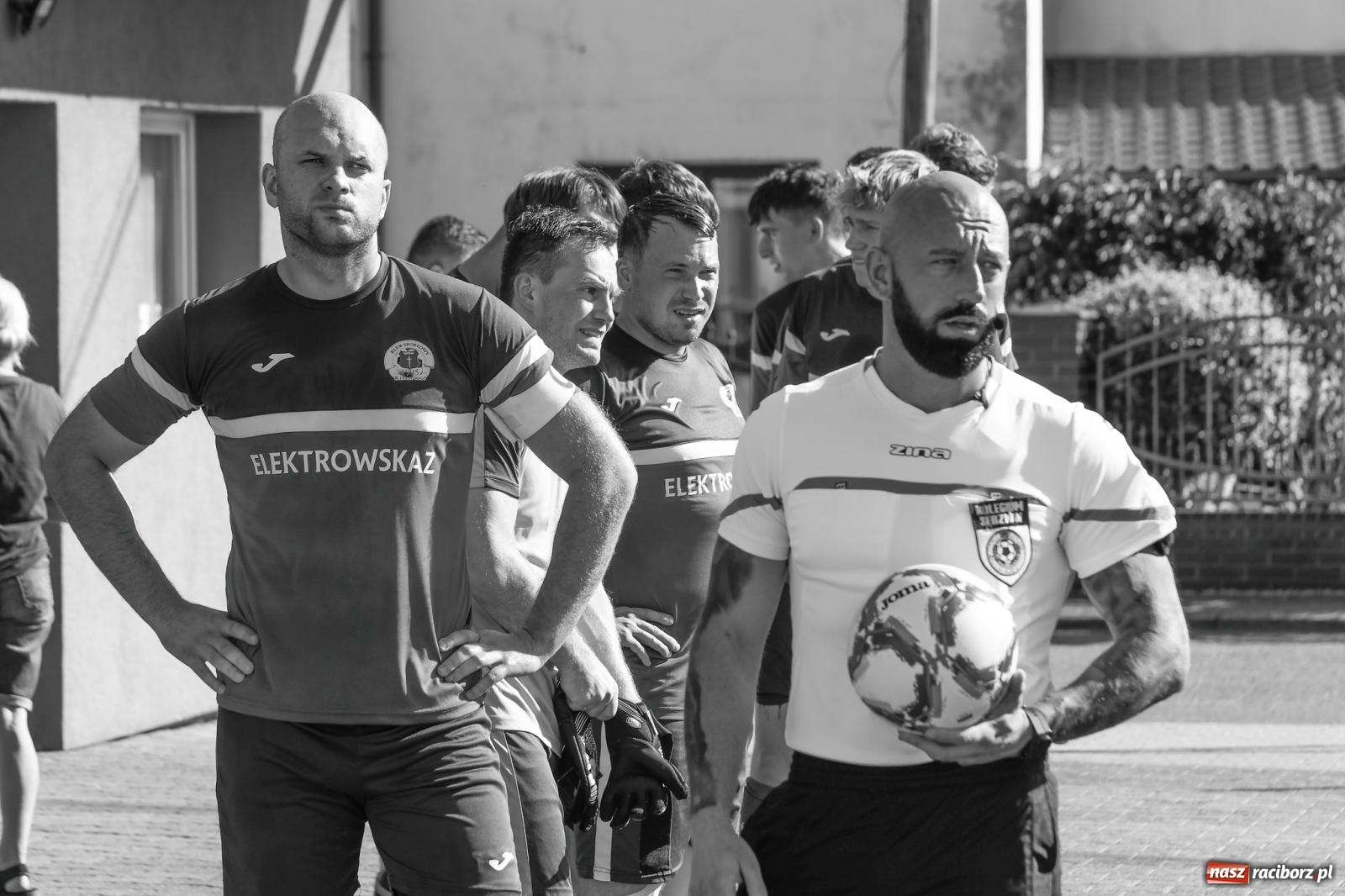 Zdjęcie w galerii na portalu naszraciborz.pl: Pietraszyn pokonał Krzanowice w debiucie w A klasie [FOTO] wiadomości z regionu